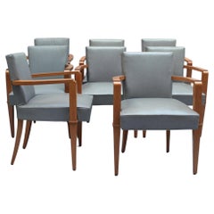 9 Raffinate poltrone francesi degli anni 
40 in Oak di Jacques Quinet (il prezzo si intende per sedia)