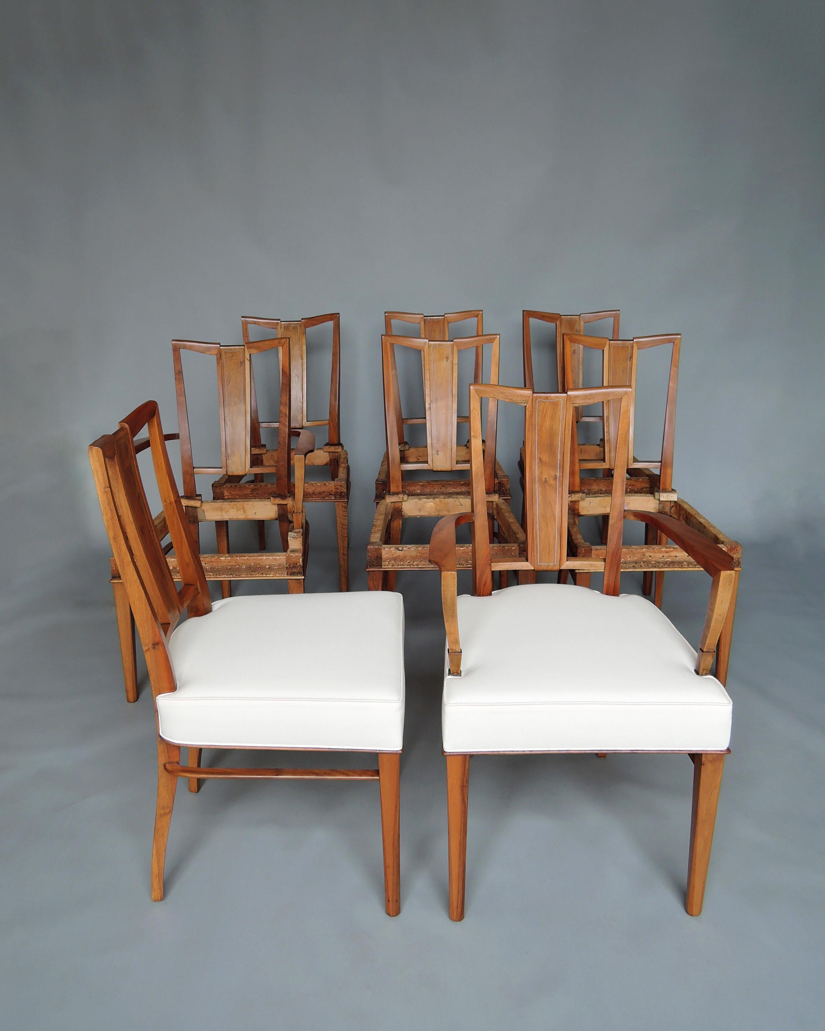 Art Déco Set di 8 sedie in noce Art Deco francese di Dominique (6 laterali e 2 con braccioli) in vendita
