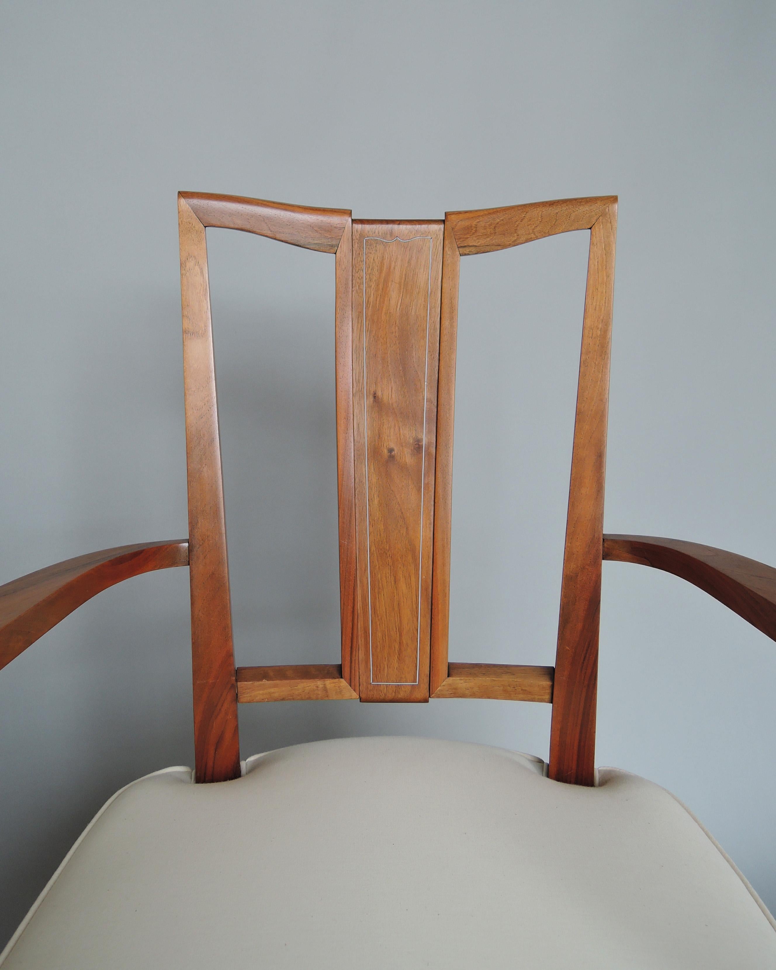 Set di 8 sedie in noce Art Deco francese di Dominique (6 laterali e 2 con braccioli) in vendita 3