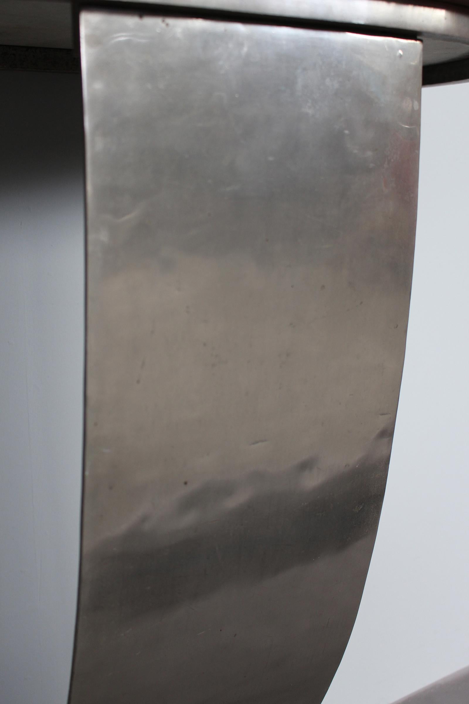 A Fine French Art Deco Hammered Metal and Marble Console Table For Sale 4