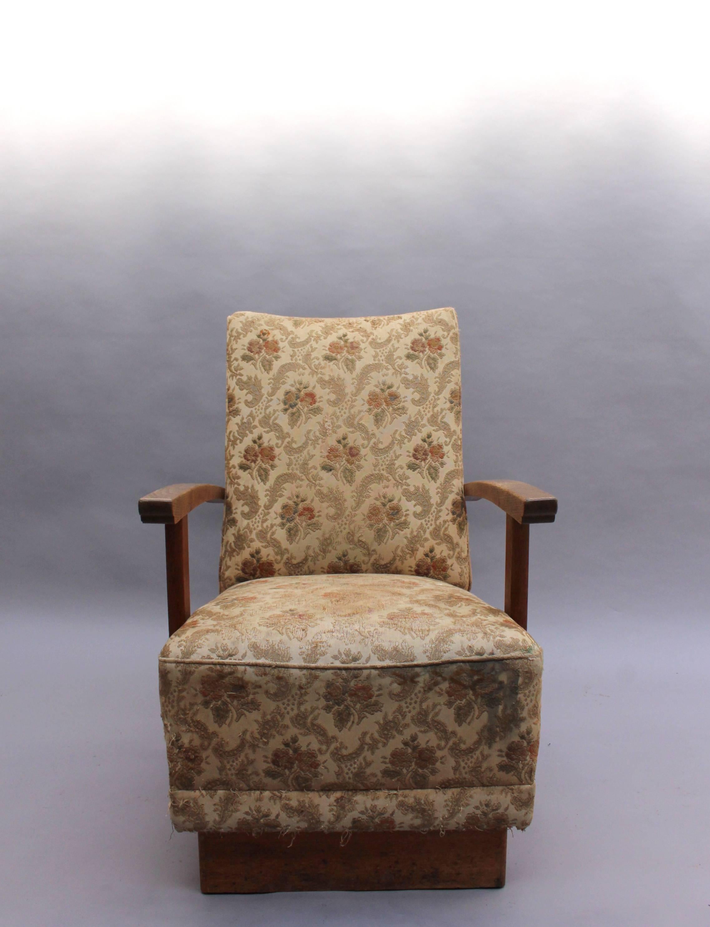 Mid-20th Century 4 Fine French Art Deco Oak Pedestal Lounge Armchairs For Sale