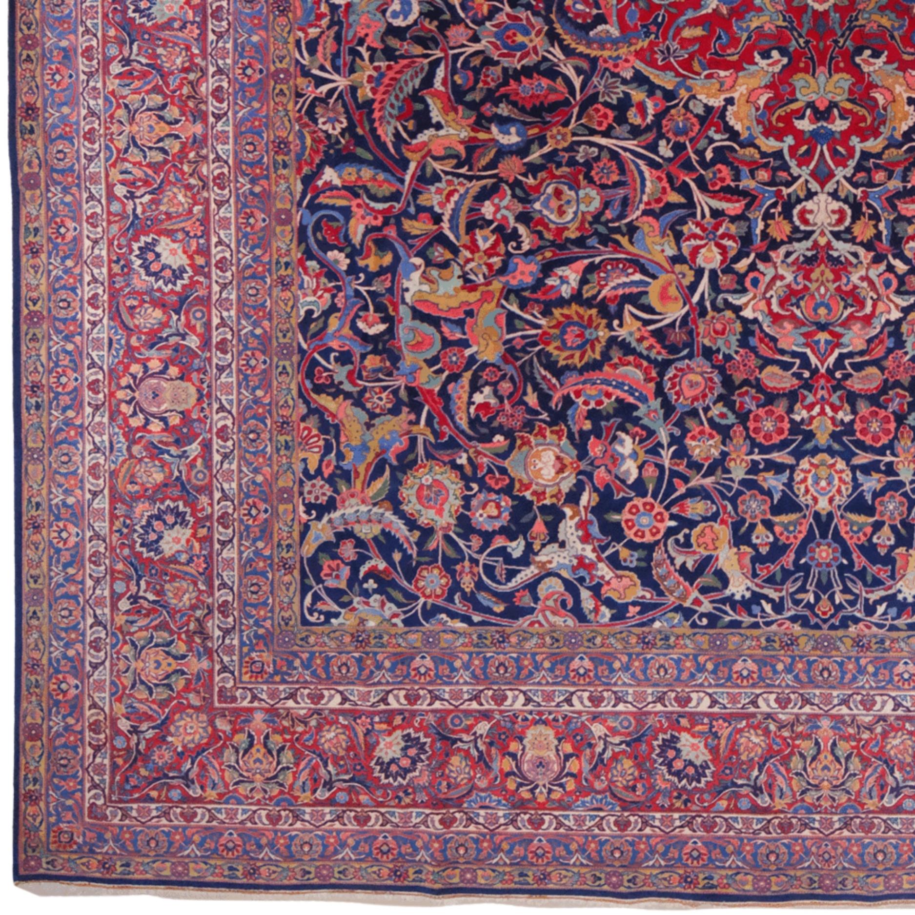 Alfombra persa Keshan de finales del siglo XIX

Las alfombras Keshan, que ocupan un lugar especial en la tradición alfombrista de Irán, han sido admiradas durante siglos por sus elegantes dibujos y su extraordinaria artesanía. Este ejemplar de