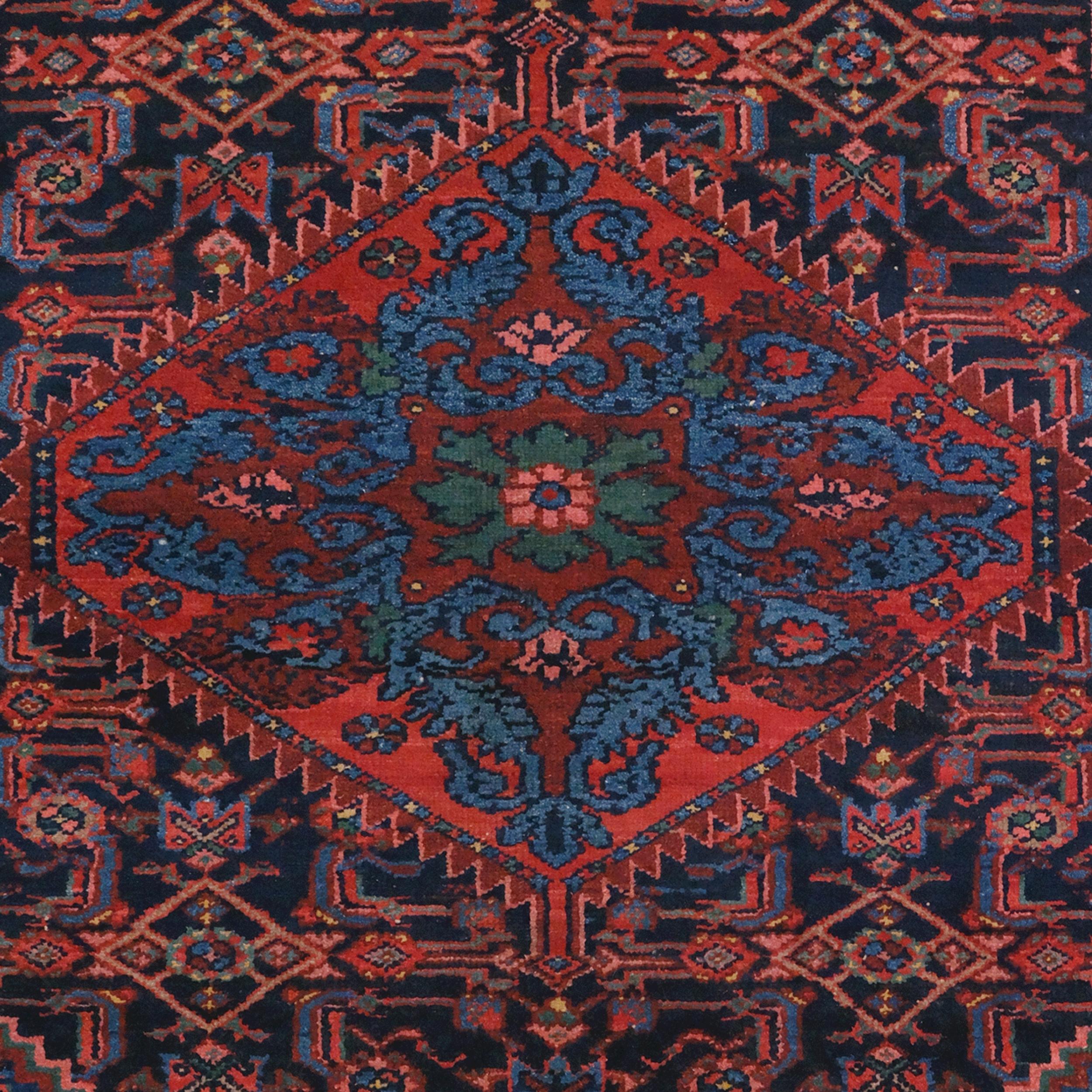Antiker Bidjar-Teppich aus dem 19. Jahrhundert (Persisch) im Angebot