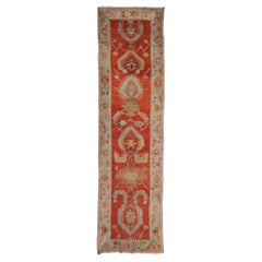 Antique Ushak Runner - Late 19th century