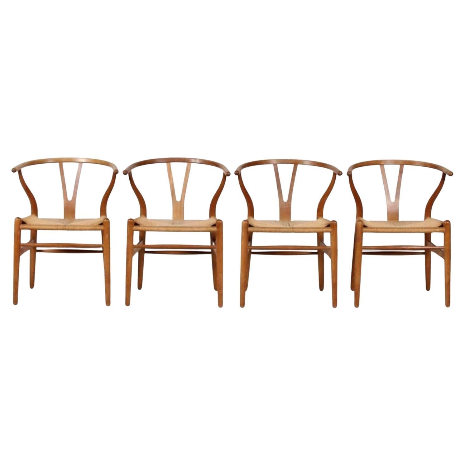 Danese Hans Wegner vintage Wishbone CH-24 for Carl Hansen, 1970's edition in vendita