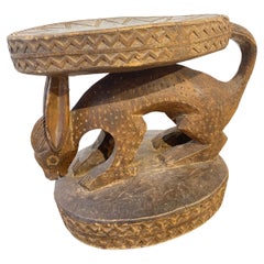 Sgabello africano dal Camerun  Bamoun o Bamileke
