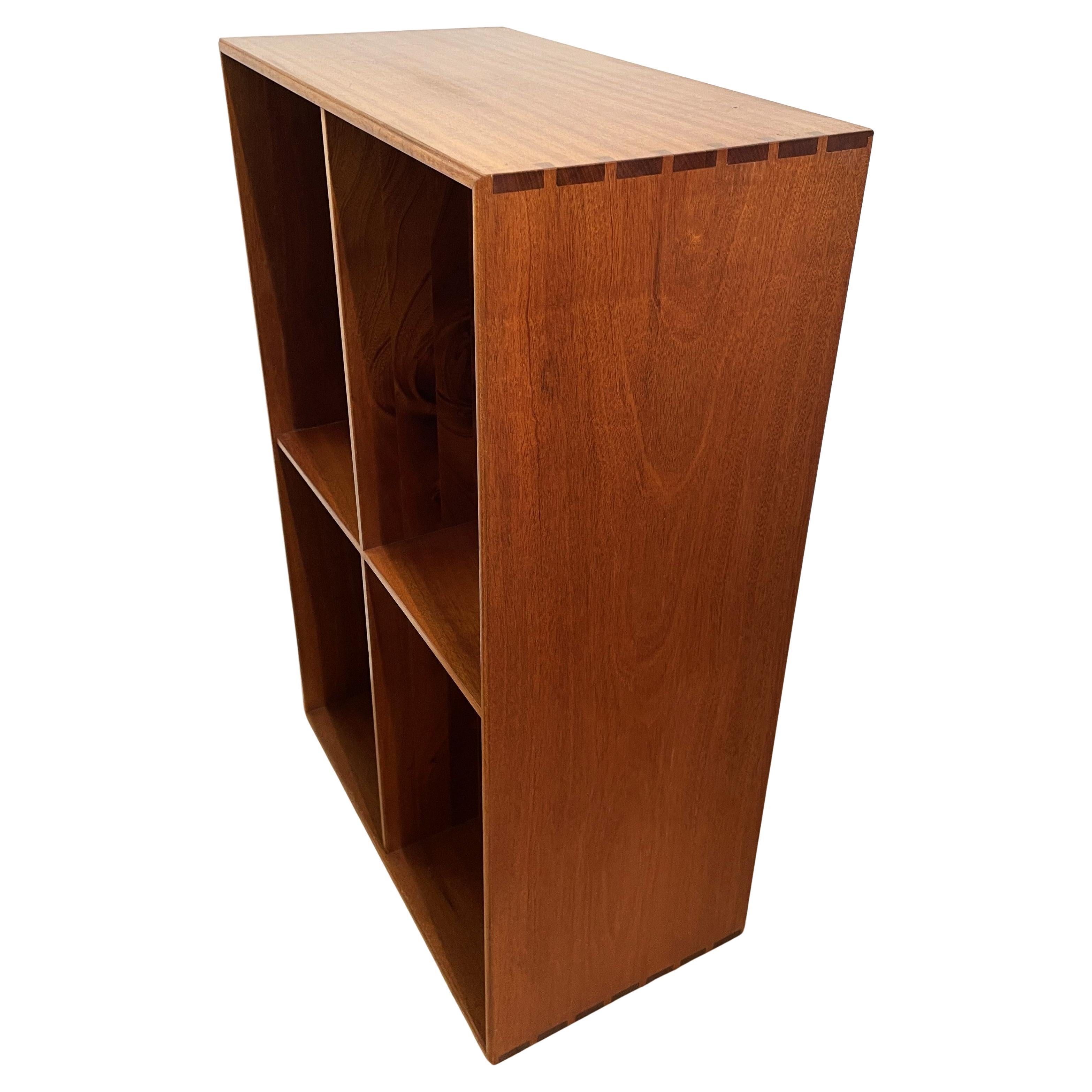 Libreria in mogano di Mogens Koch In condizioni buone in vendita a PARIS, FR