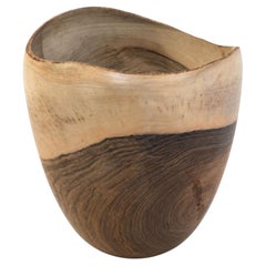 Coupe monoxyle en noyer par Ralph Ribour