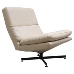 Rara poltrona modernista di Georges Van Rijck per Beaufort, anni ’60