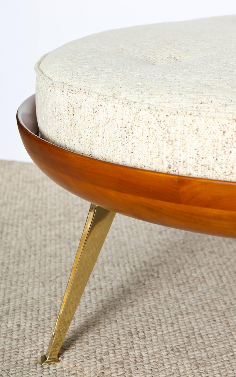 Studio-Built Circular Ottoman In Excellent Condition In New York, NY
