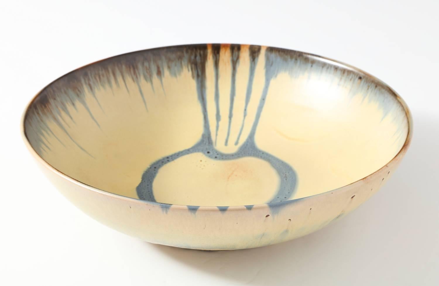 Mid-Century Modern Large Earthenware Bowl by Jana Merlo