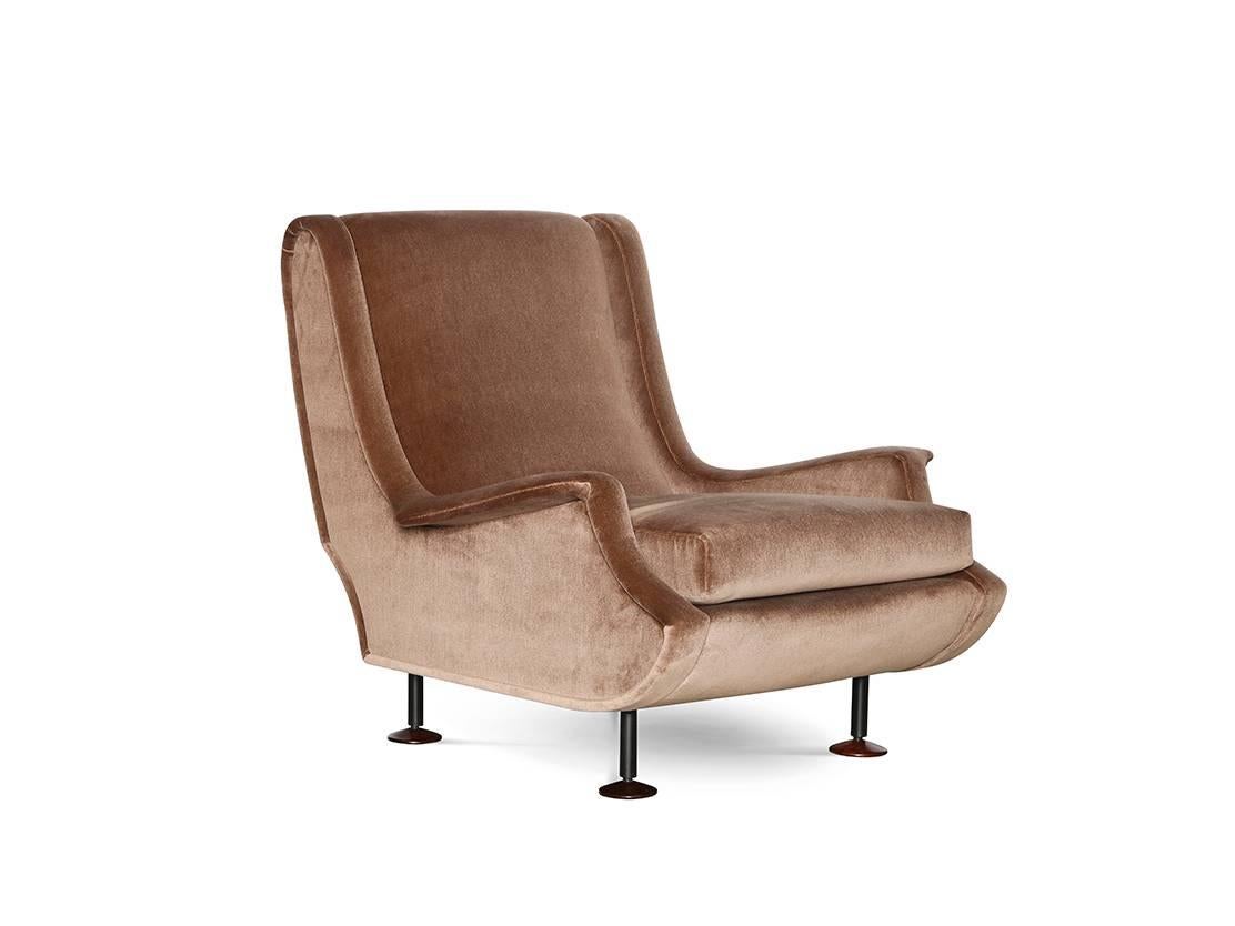 Marco Zanuso for Arflex “Regent” club chair. Elegant, sculptural lounge chairs of unusual form. Black metal legs, wood feet and coca colored velvet. Extremely comfortable and one of our very favorite designs.