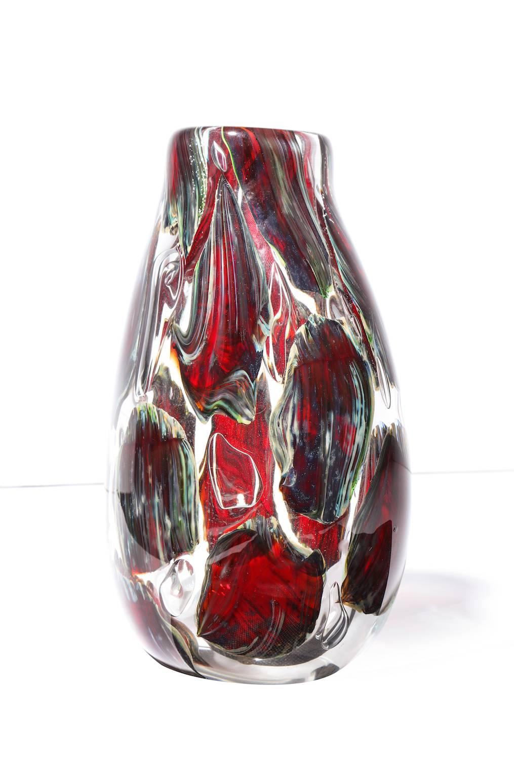 Studio Blown Vase by Eugenio Ferro In Excellent Condition In New York, NY
