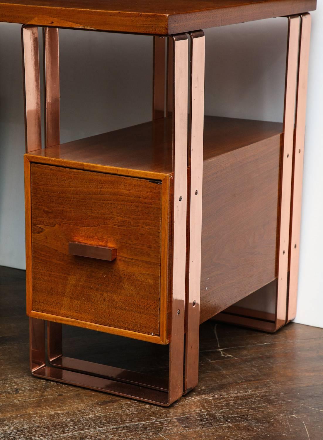 Seltener Schreibtisch und Stuhl von Donald Deskey im Zustand „Gut“ im Angebot in New York, NY