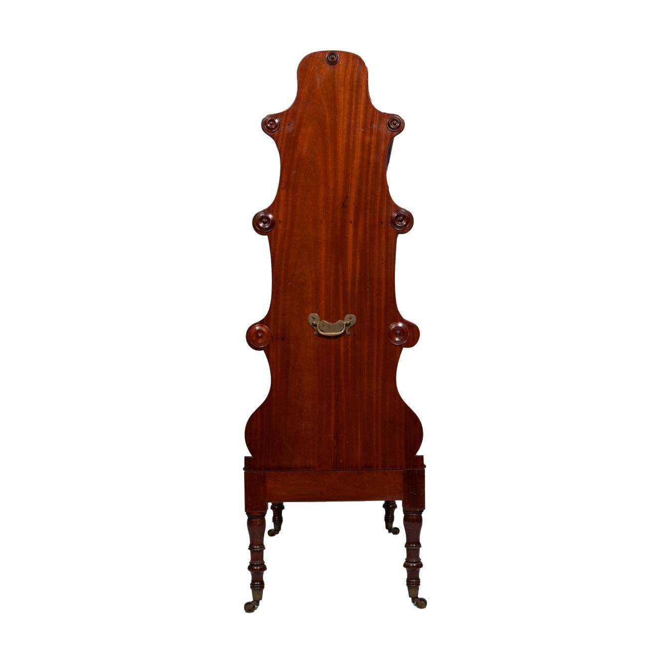 English Early 19th Century Georgian Mahogany Double-Sided Bookcase by Gillows