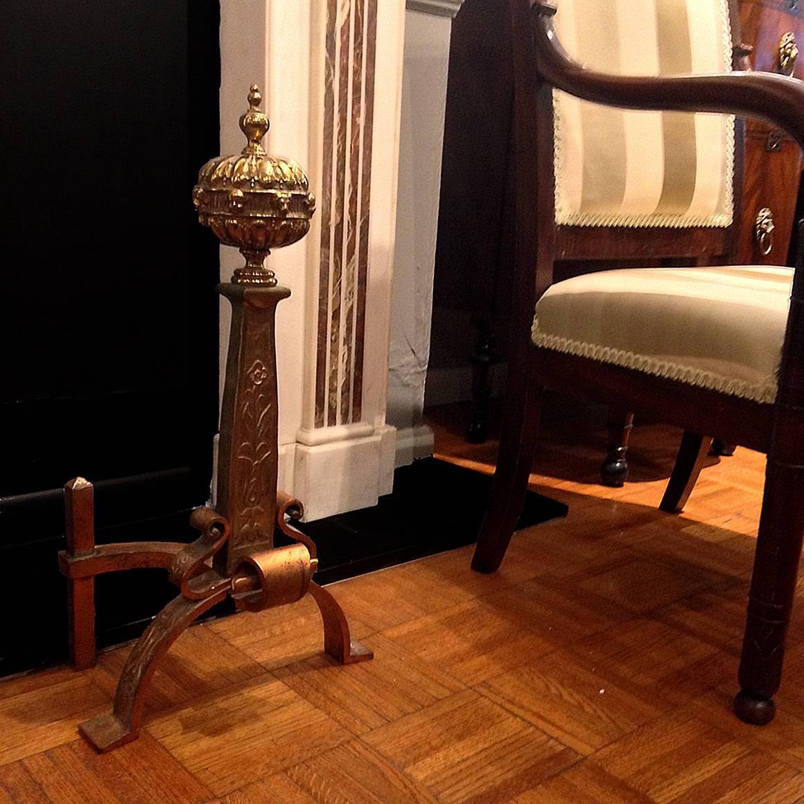 Pair of Brass and Copper 19th Century English Andirons In Excellent Condition In New York, NY