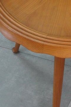 Mid-Century Italian Scalloped Tripod Side Table, 1950s