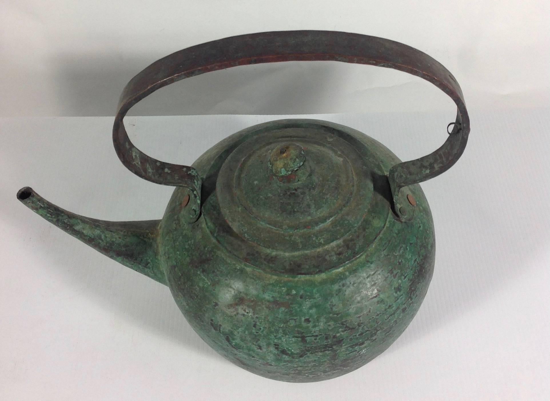 Early Javanese Copper Kettle In Good Condition For Sale In San Francisco, CA