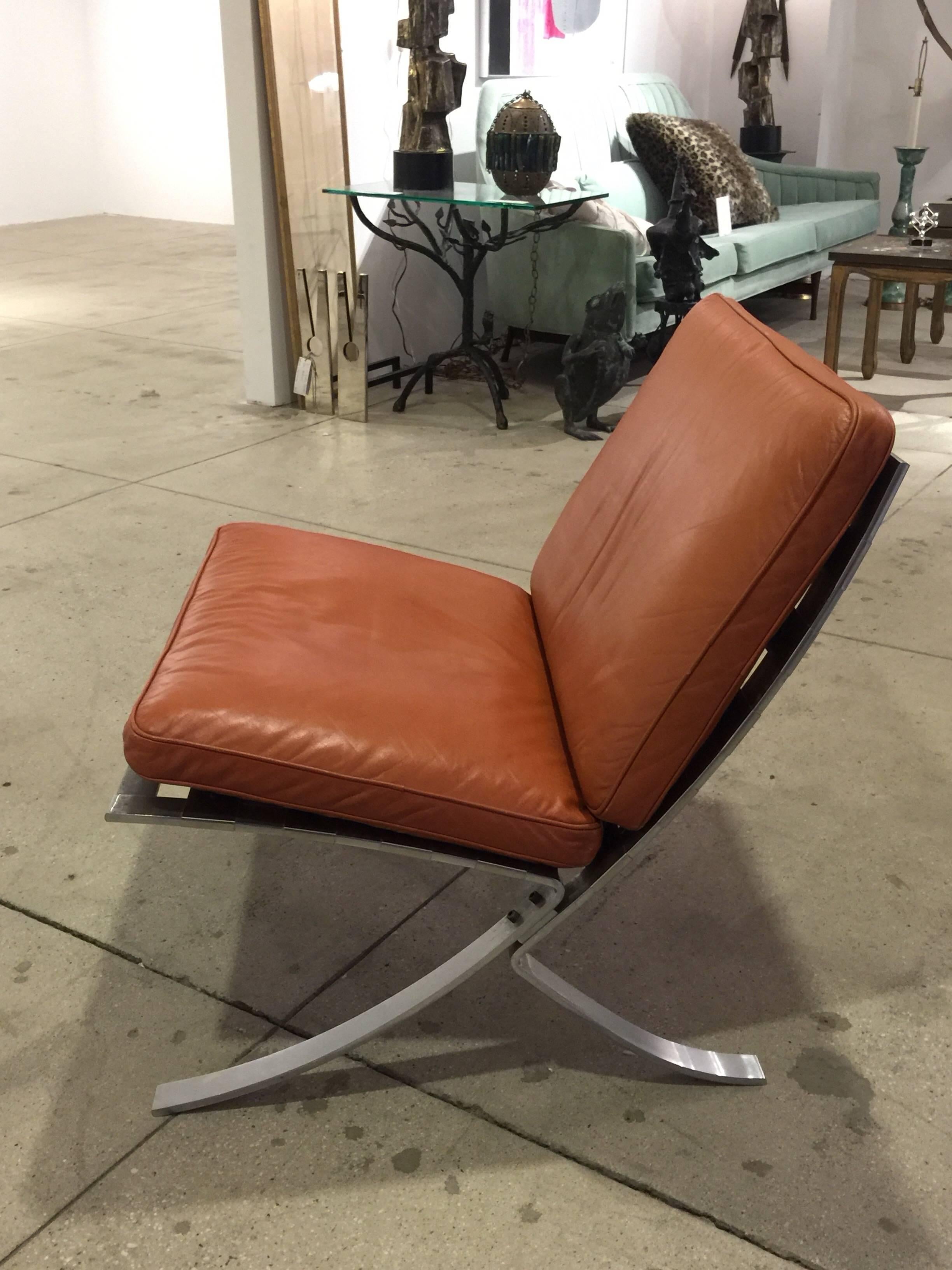 mid century modern chair