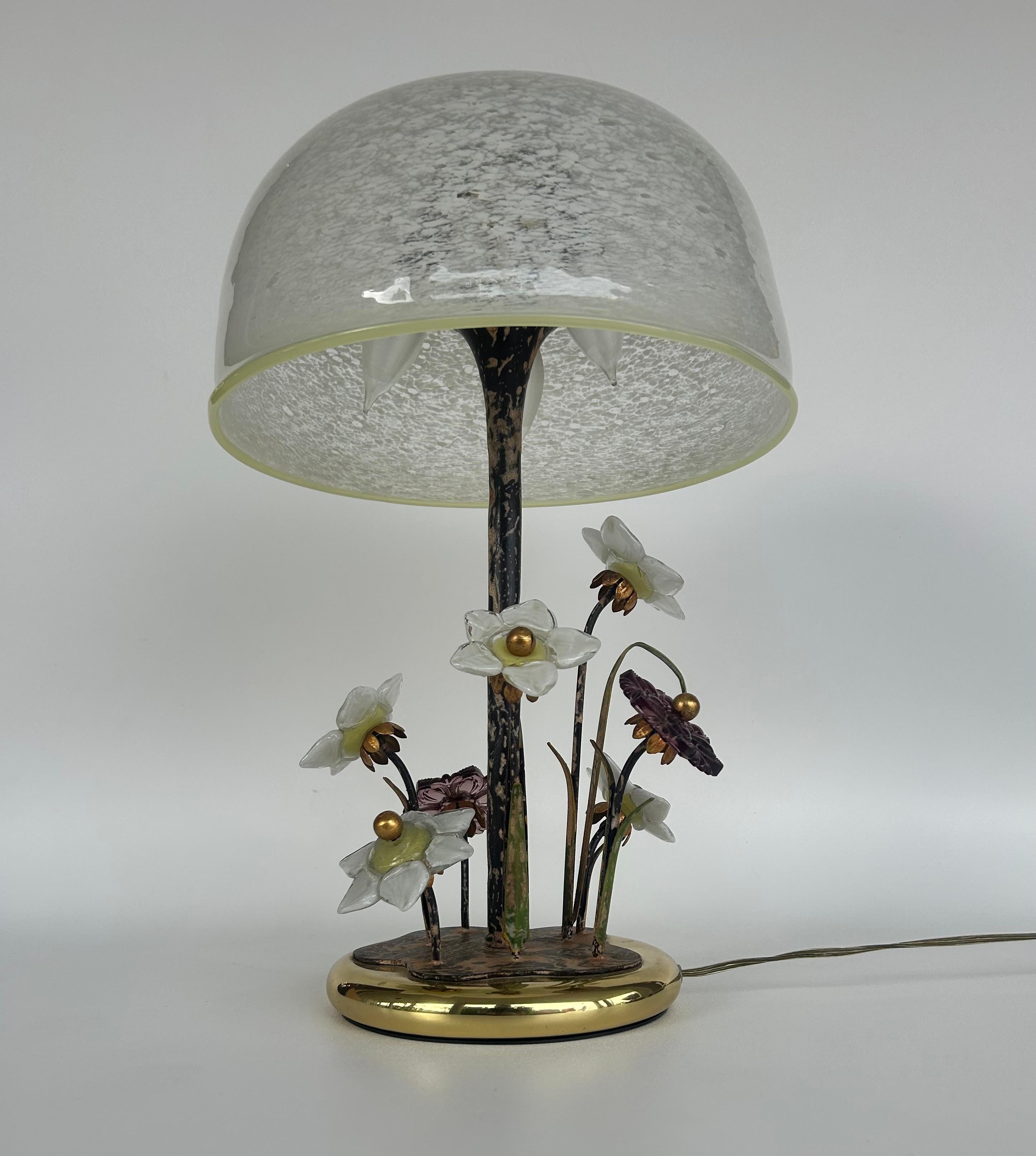 Polished Italian Murano Lamp For Sale