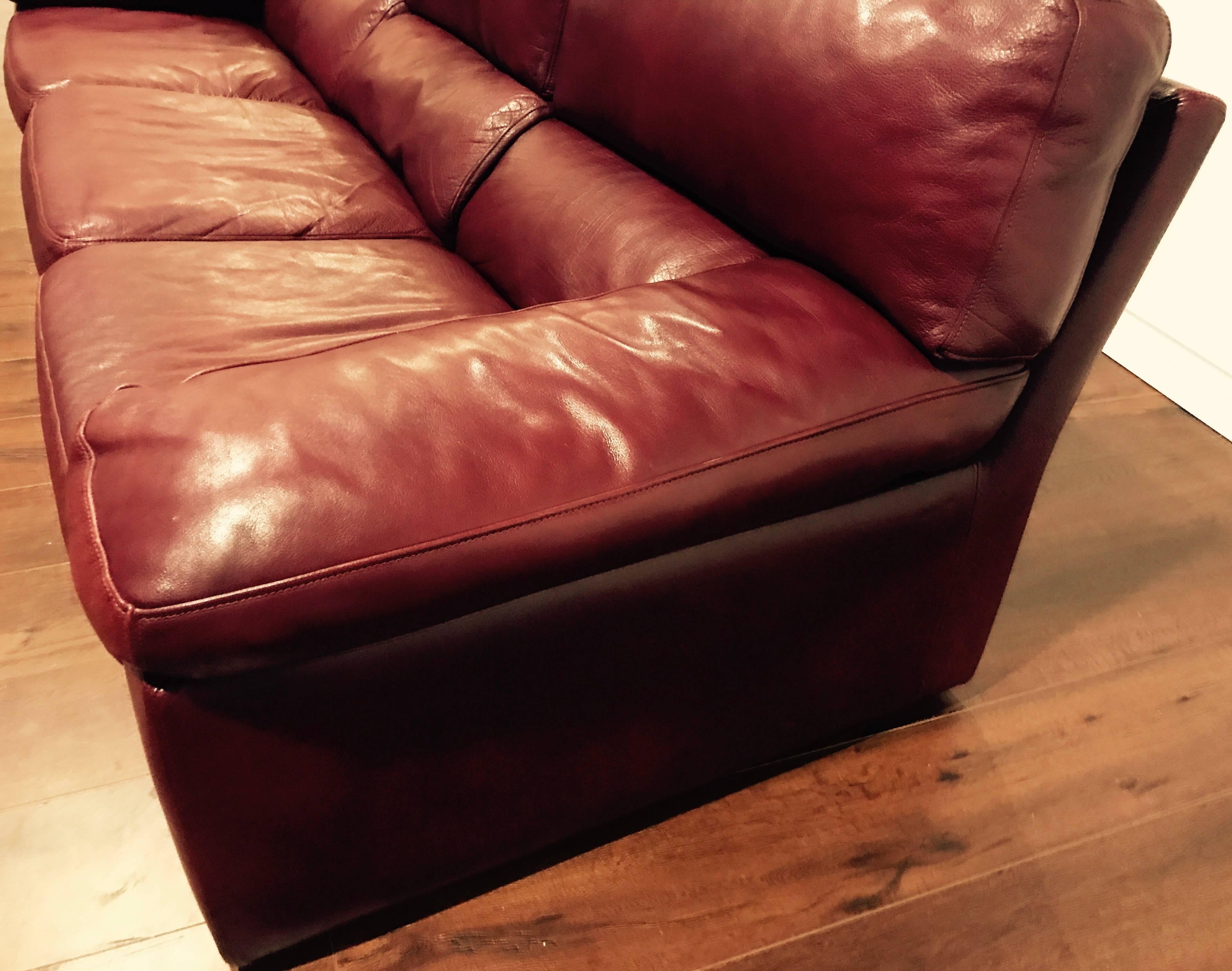 Mid-Century Modern Roche Bobois, 1980s Leather Sofa