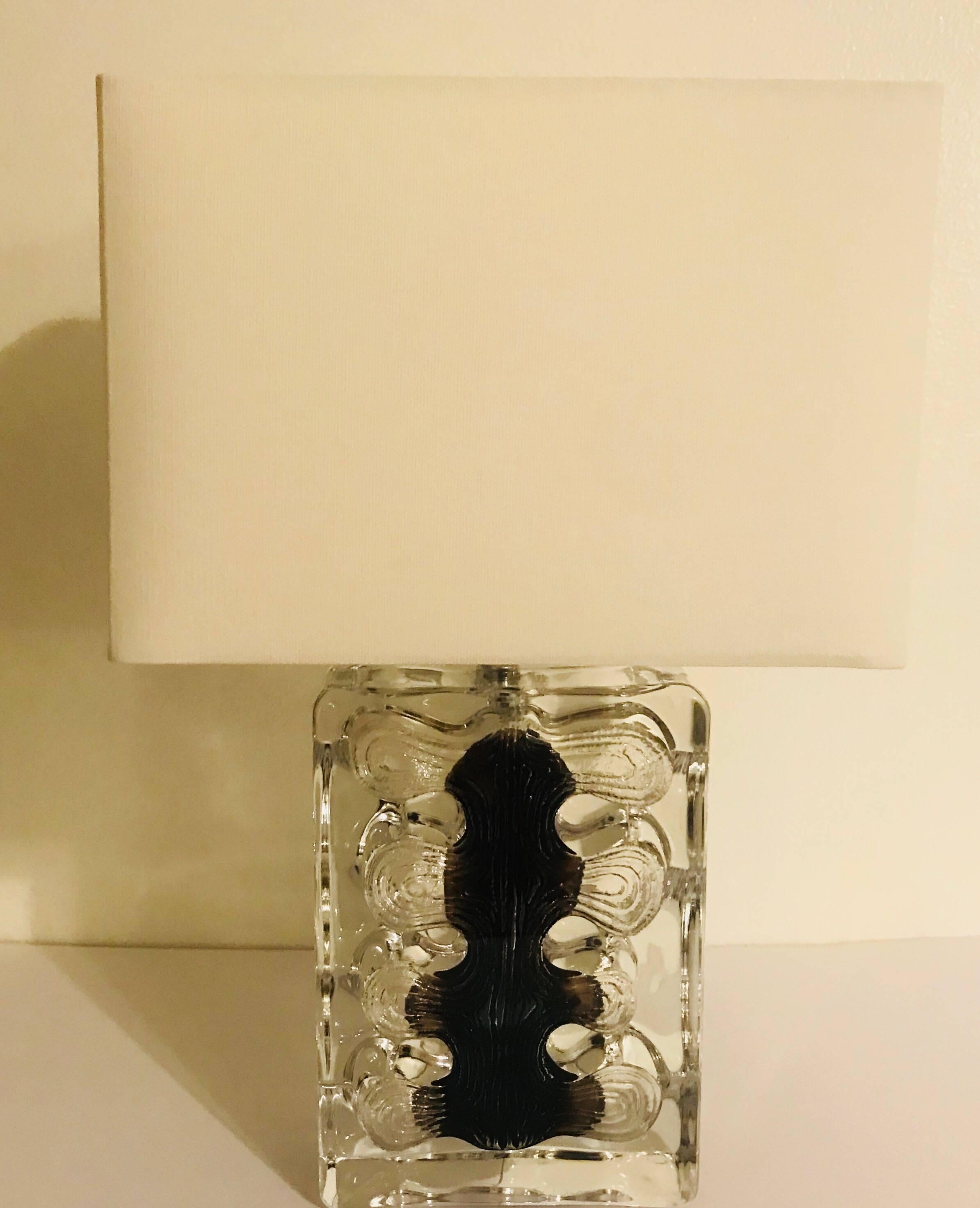 Daum Crystal Table Lamp French, 1970s, Fossil In Excellent Condition In New York, NY