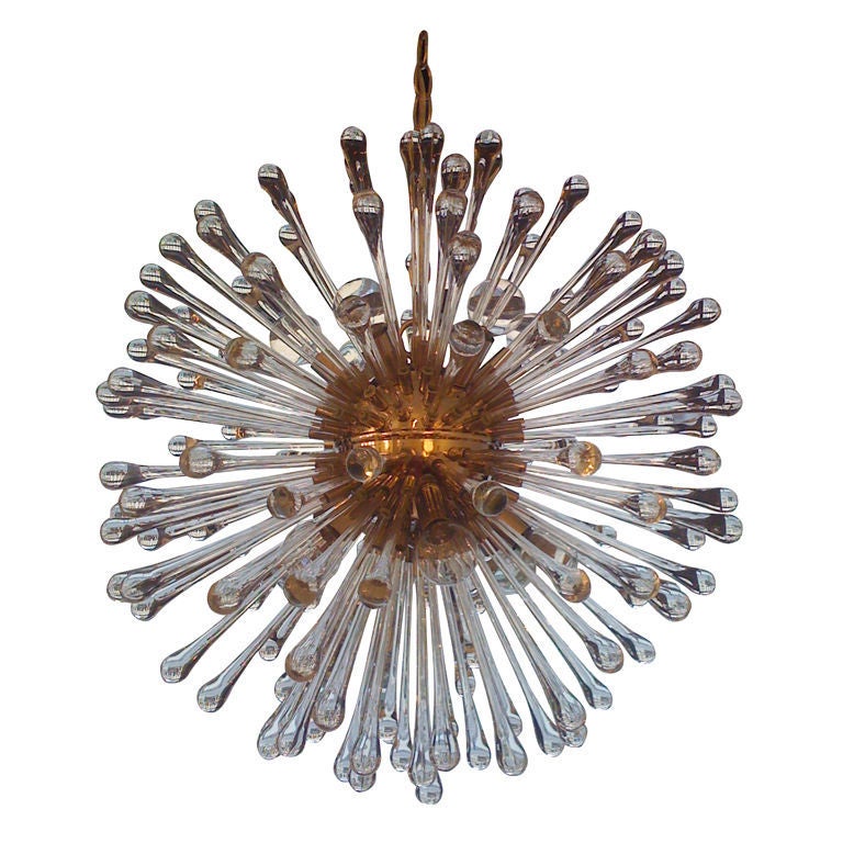 Pair of 1960s Golden Venetian Glass Dandelion Chandeliers  In Excellent Condition For Sale In New York, NY