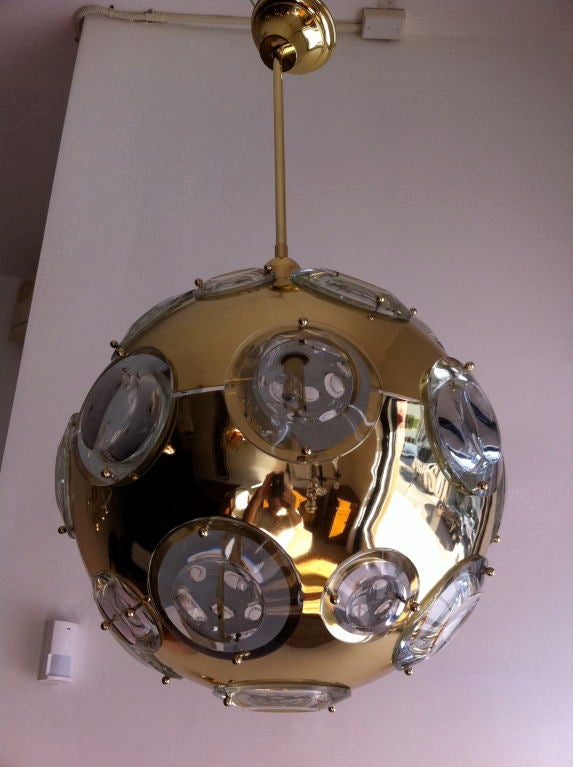 1970s Oscar Torlasco for Lumi High Style Italian Pendant Light In Excellent Condition In New York, NY