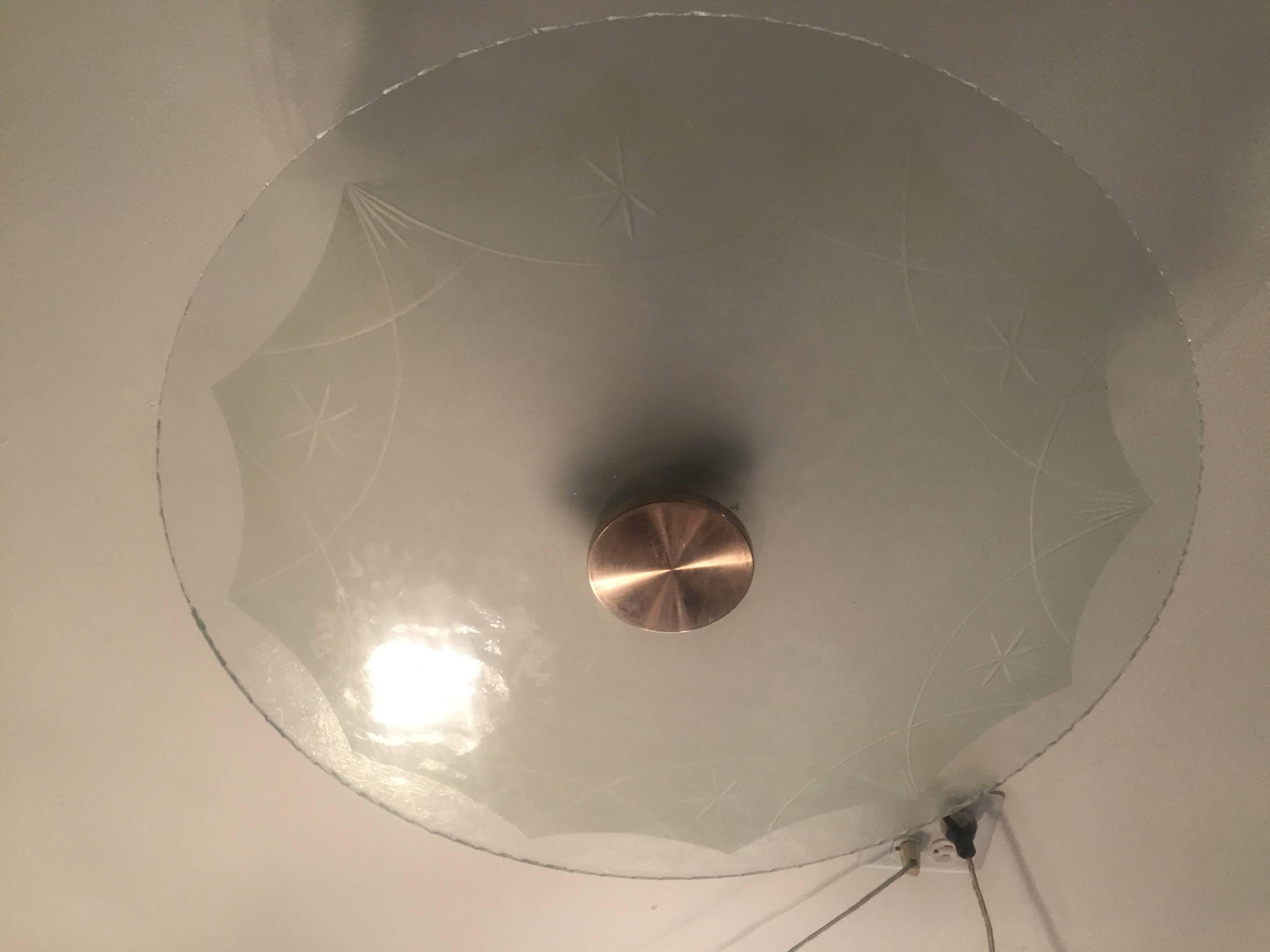 Suédois Lampe à suspension encastrée en verre Art Déco suédois en vente