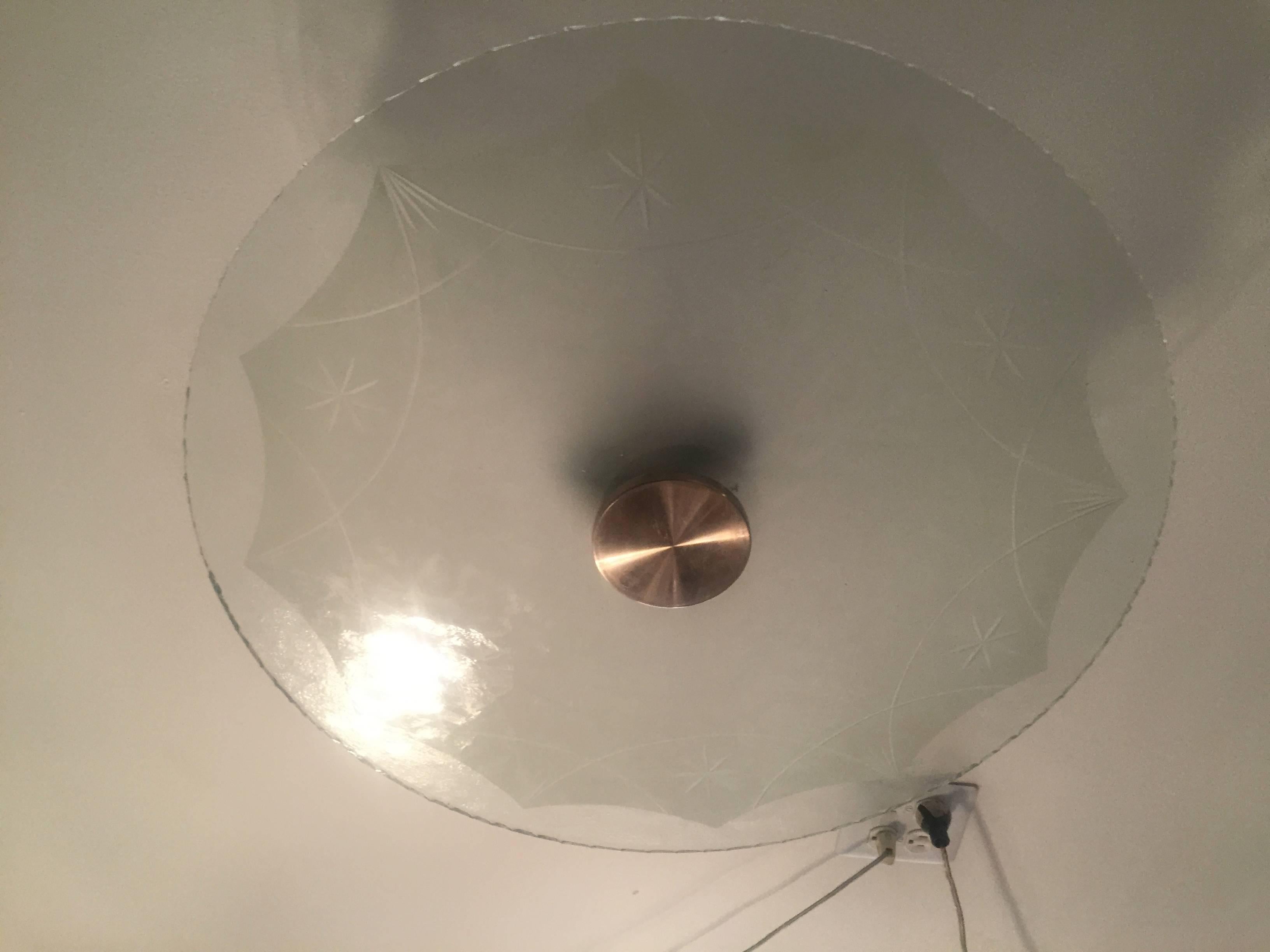 Lampe à suspension encastrée en verre Art Déco suédois en vente 1