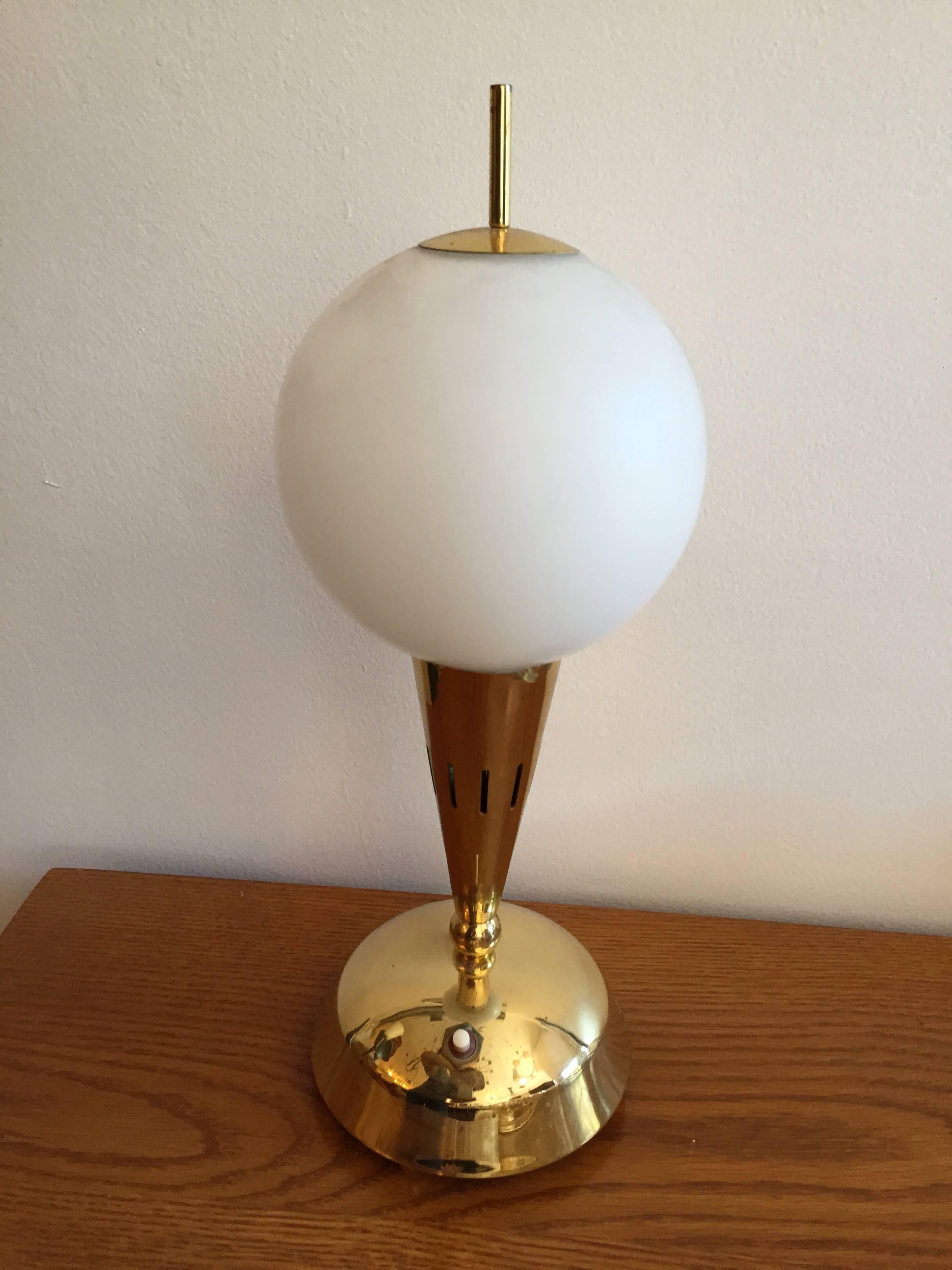 Pair of Italian Mid-Century Modern, 1950s Table Lamps In Excellent Condition In New York, NY