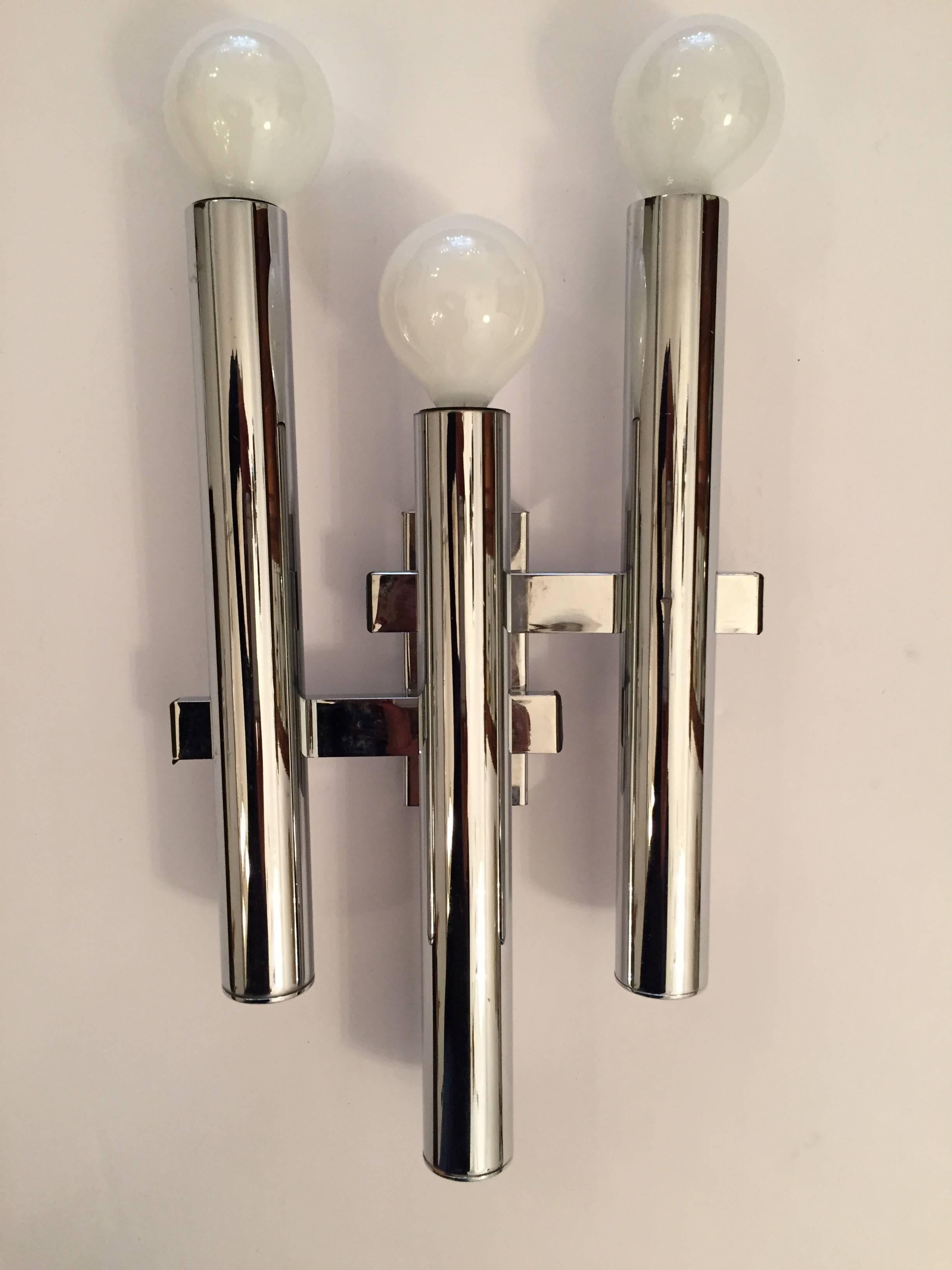 Set of Four Sciolari Italian 1960s Mid-Century Modern Wall Lights In Excellent Condition In New York, NY