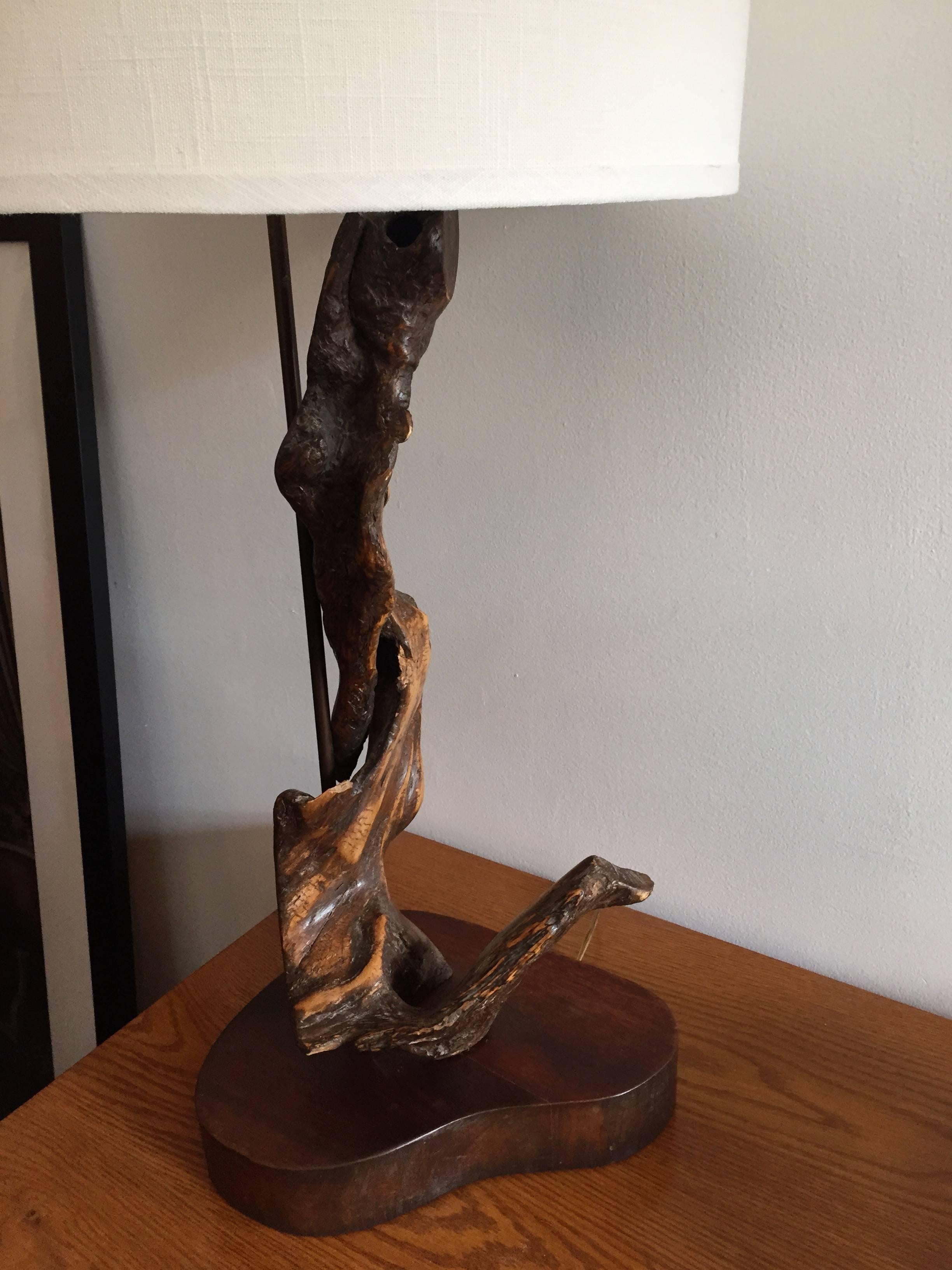Pair of Sculptural California Driftwood 1960s Table Lamps In Excellent Condition For Sale In New York, NY