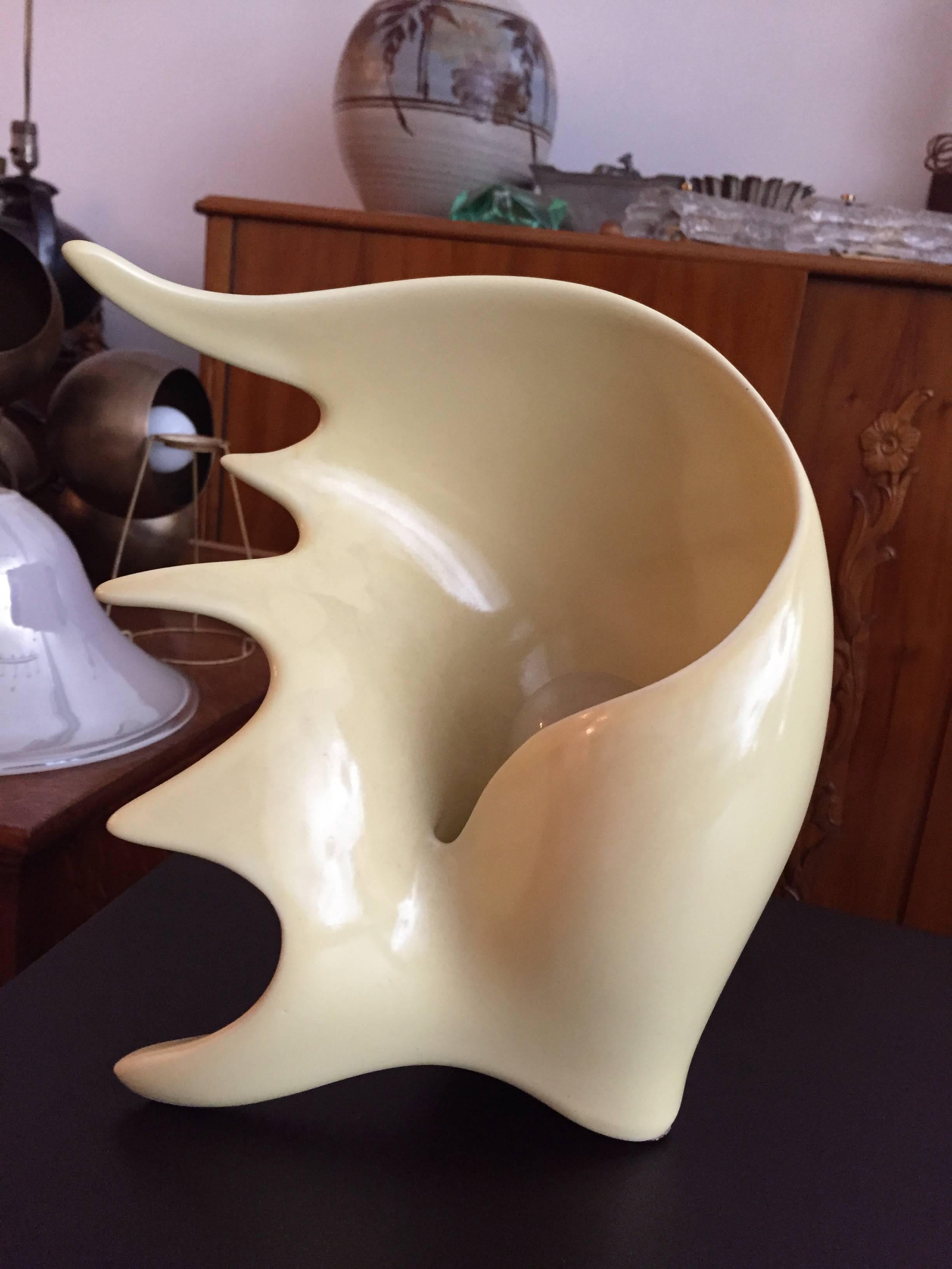 Antonia Campi Conchiglia Keramik, Italienische Lampe aus den 1950er Jahren (Moderne der Mitte des Jahrhunderts) im Angebot