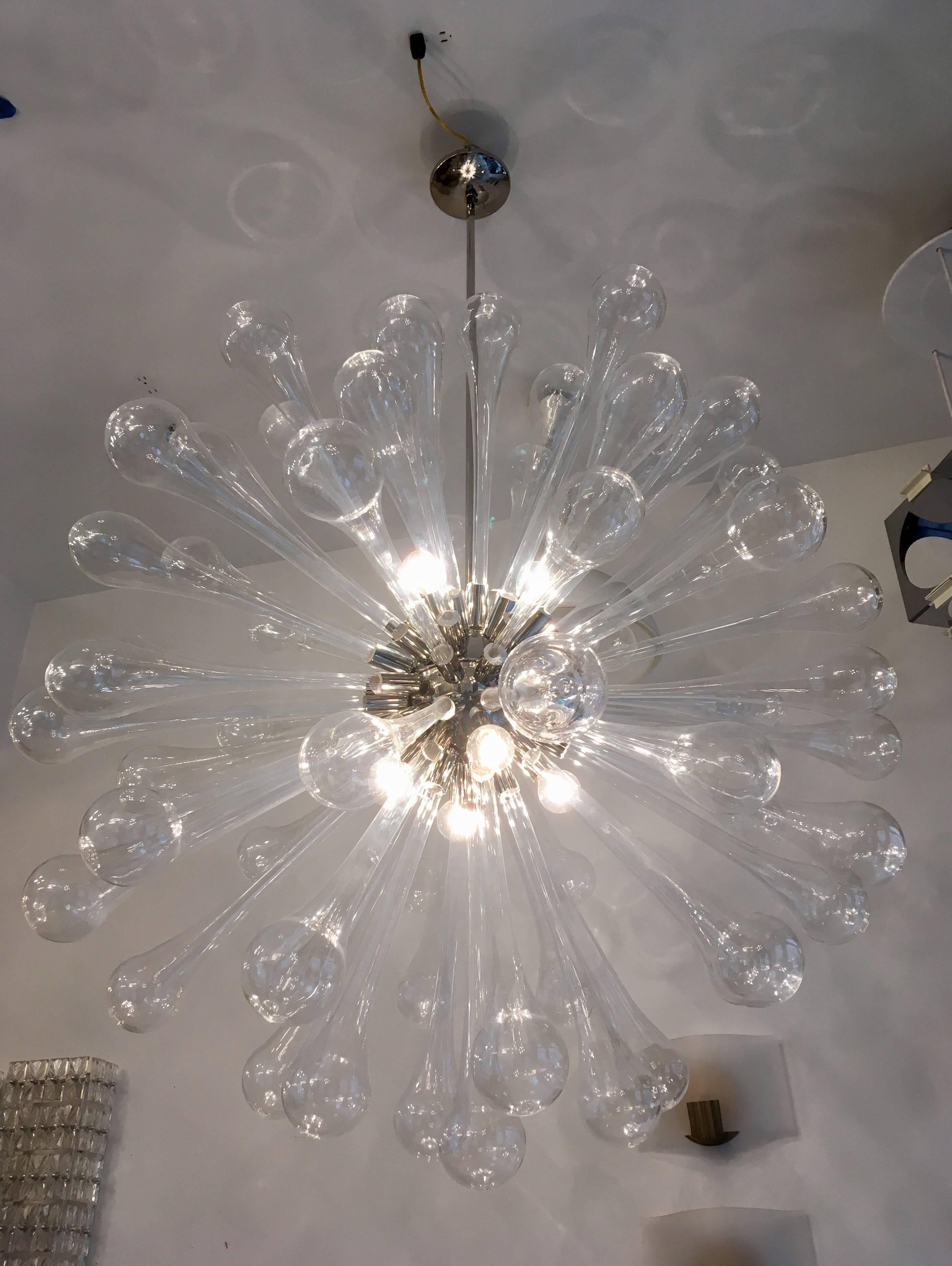 Mid-20th Century Grand Large 1960s Murano Glass Dandelion Sputnik Chandelier For Sale