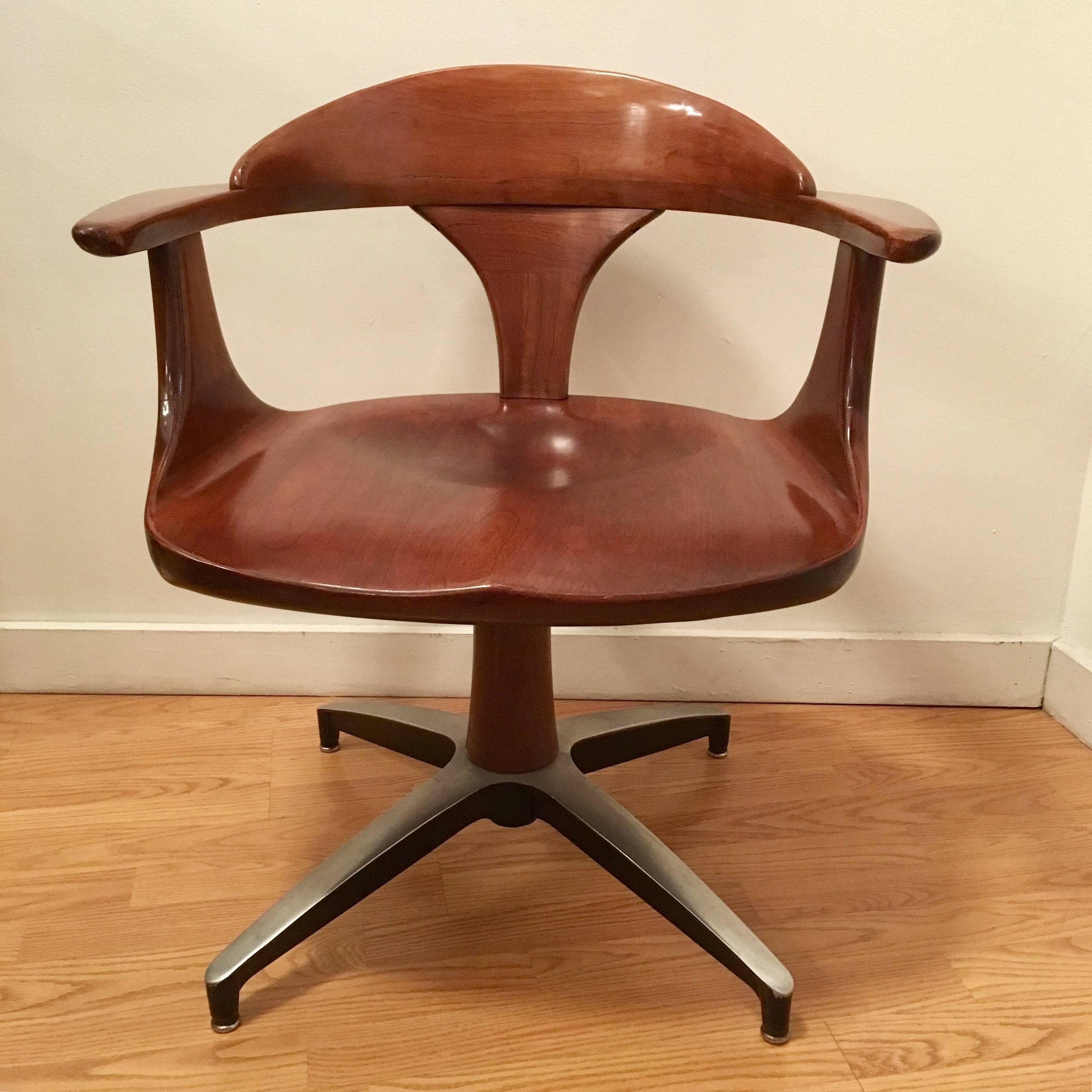 American Four Heywood Wakefield Cliff House 1960s Hardwood Chairs