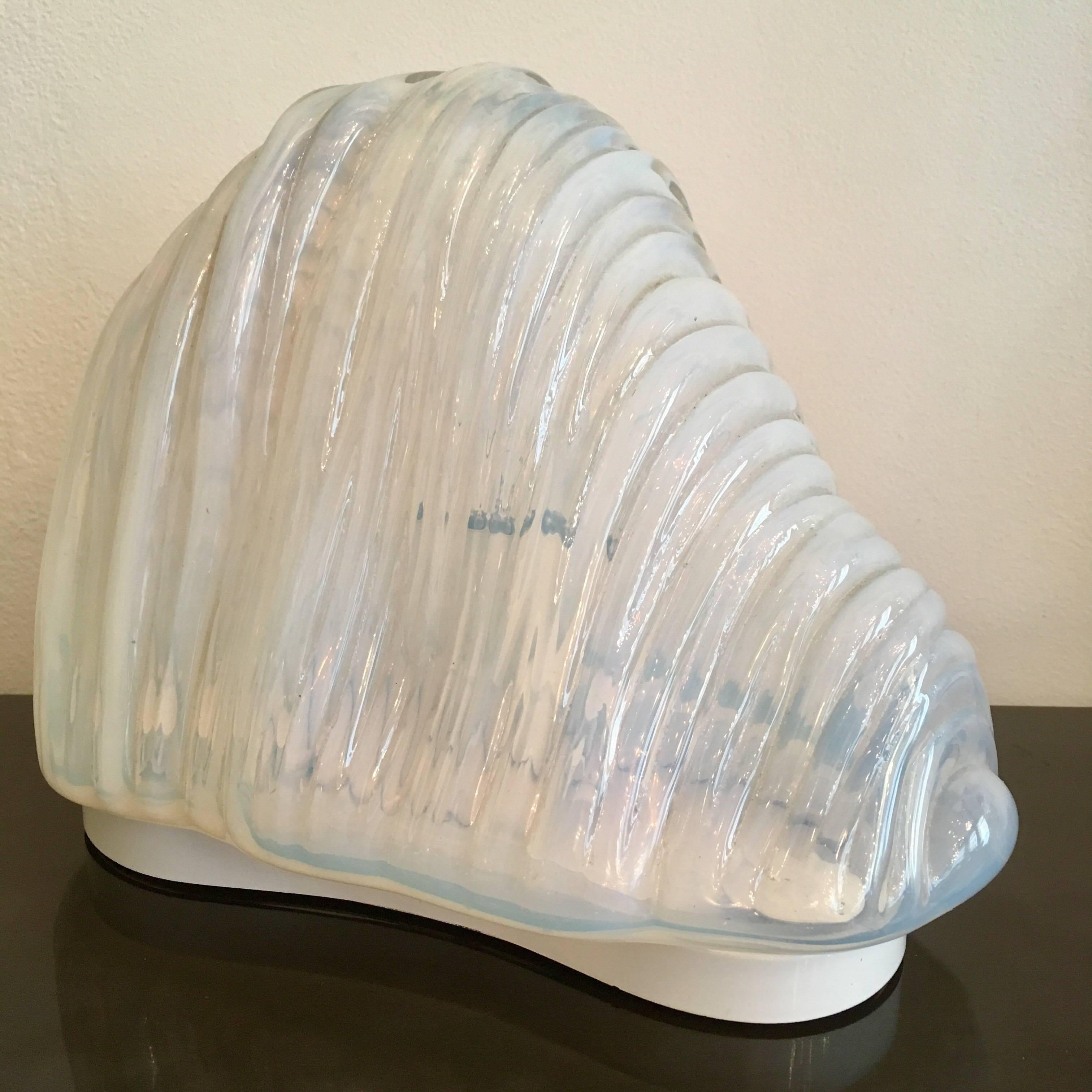 An original 1960s Italian Murano blown glass iceberg table lamp designed by Carlo Nason for Mazzega. Rewired

