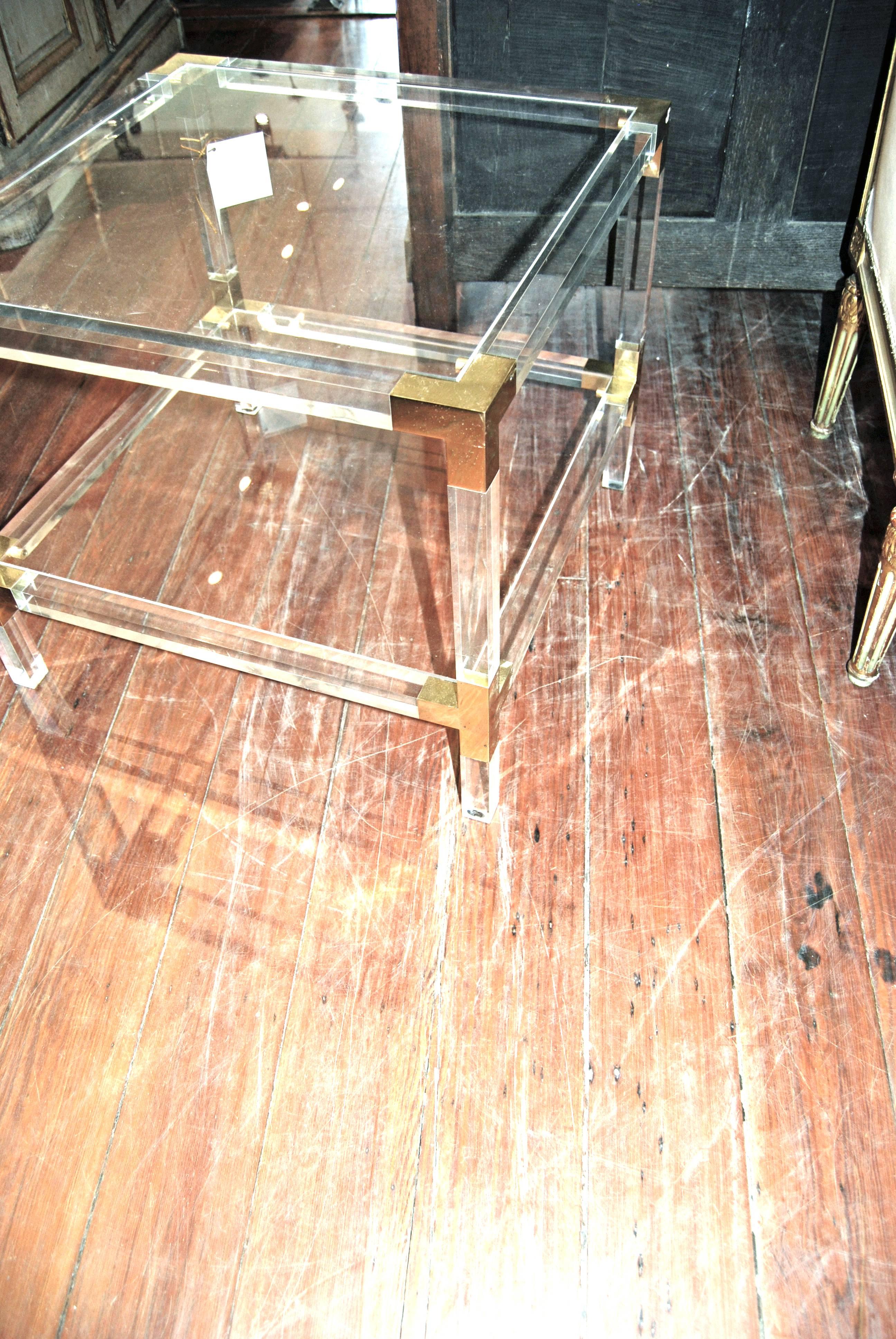 Beautifully simple pair of Lucite tables.