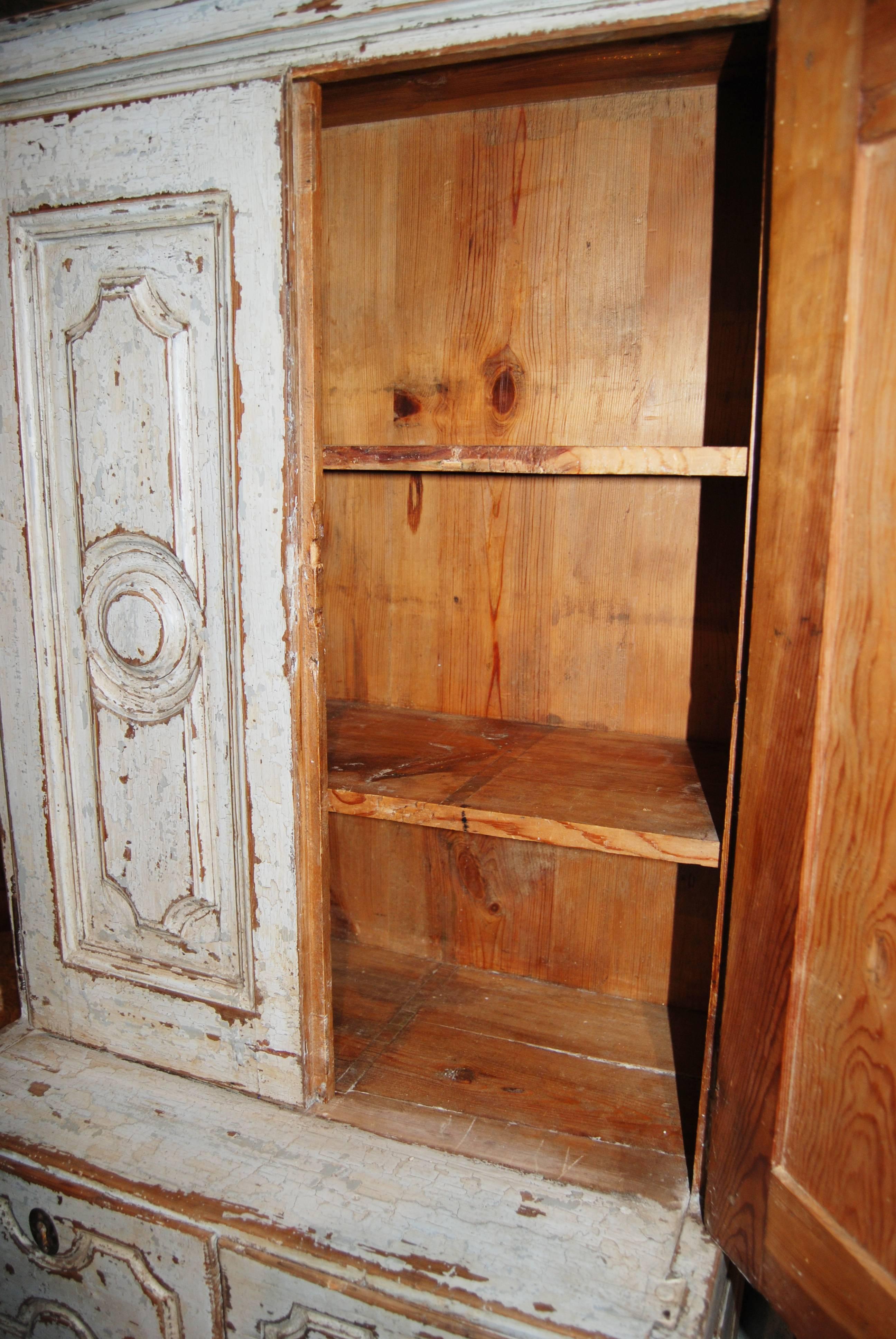 18th Century Painted and Carved Cabinet In Good Condition In New Orleans, LA