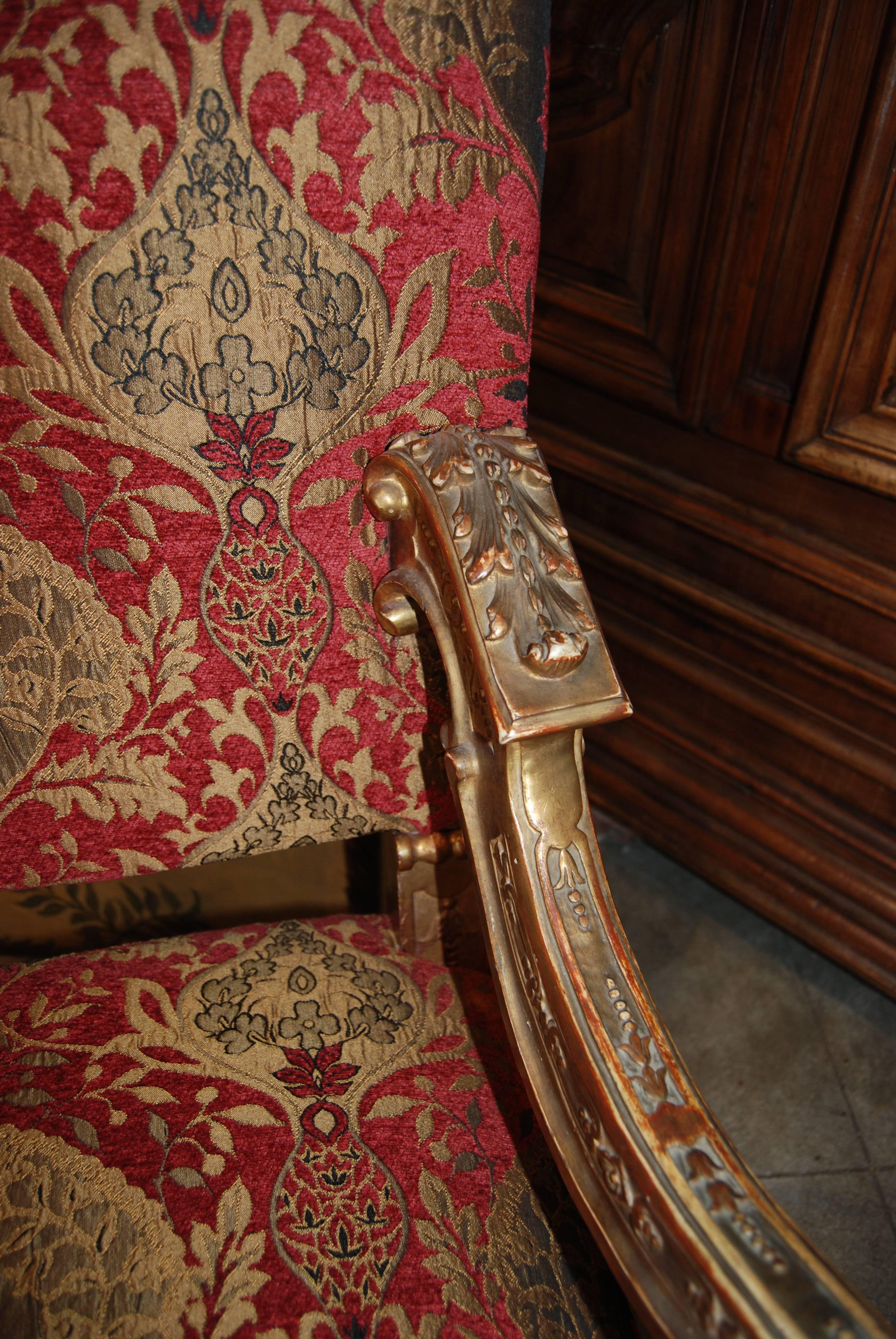 Pair of Louis XIV Giltwood Armchairs In Good Condition In New Orleans, LA