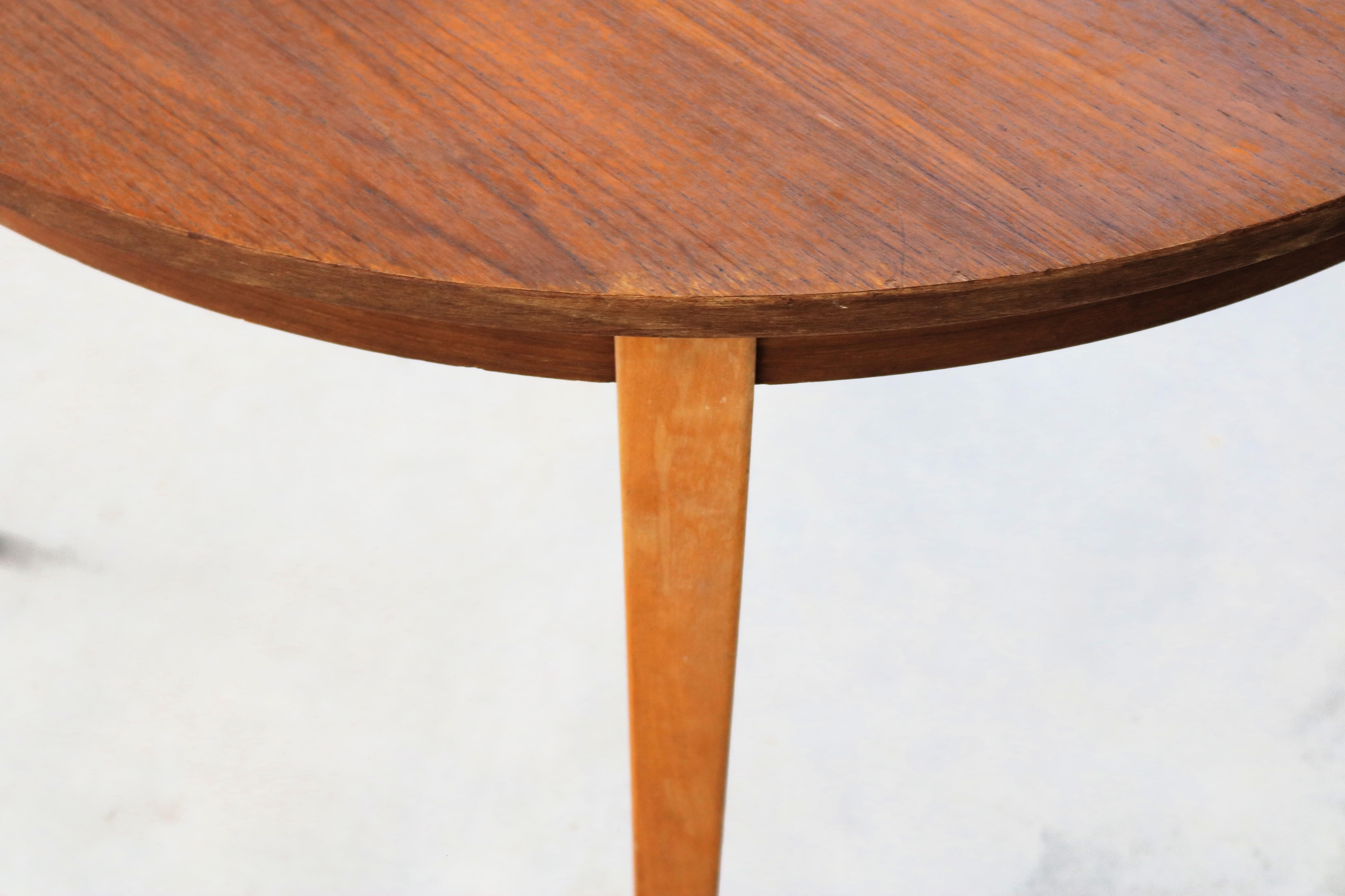 vintage dining table  round table  teak  1960s  Swedish For Sale 1