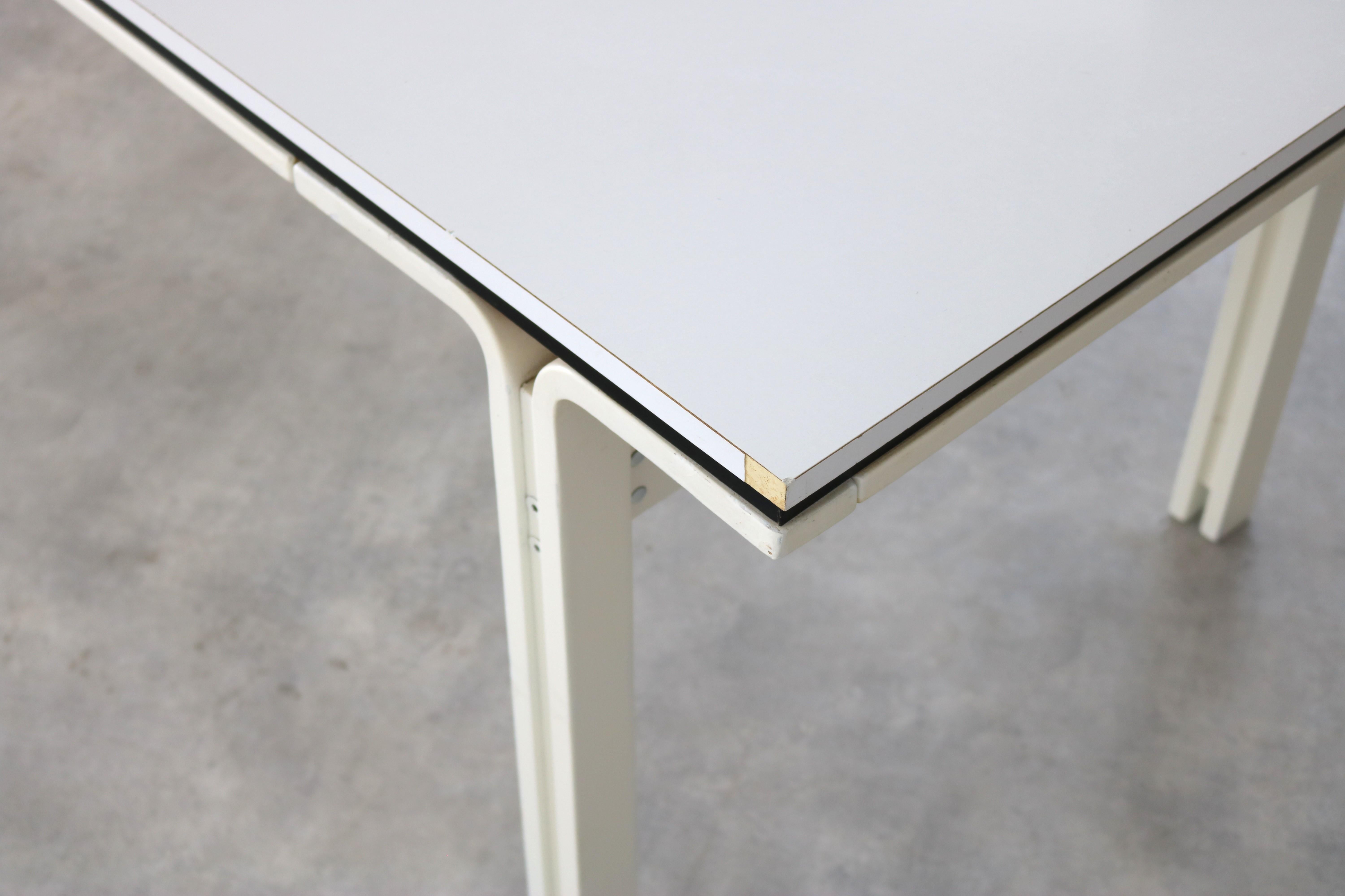 vintage dining table  table  70s  Pastoe For Sale 1