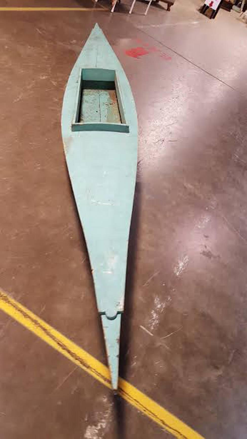 Seltener Adirondack Duck / Sneak Boat in alter blauer Farbe aus dem 19. Jahrhundert (amerikanisch) im Angebot