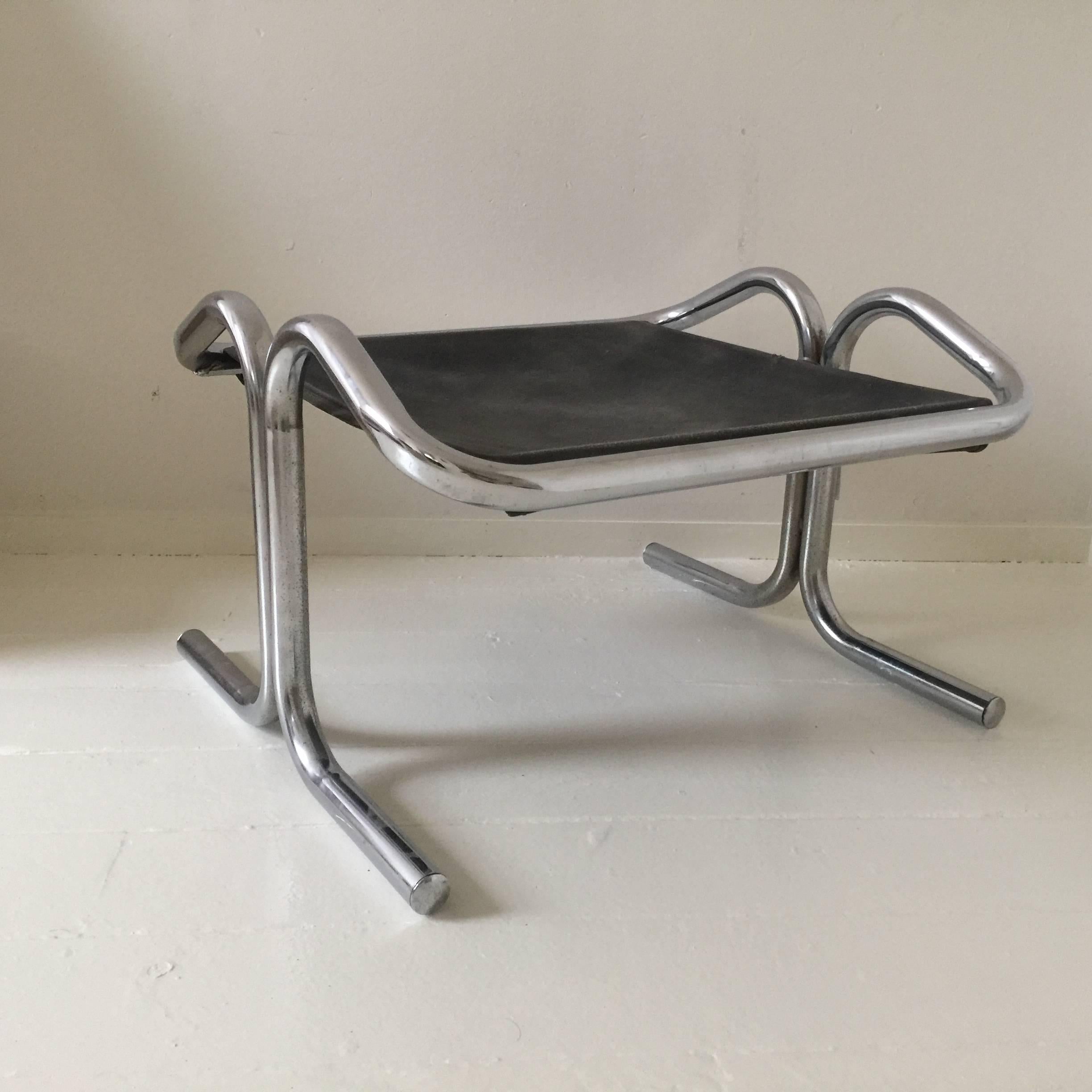 Chrome and Black Canvas Stool by Jerry Johnson In Good Condition For Sale In New York, NY