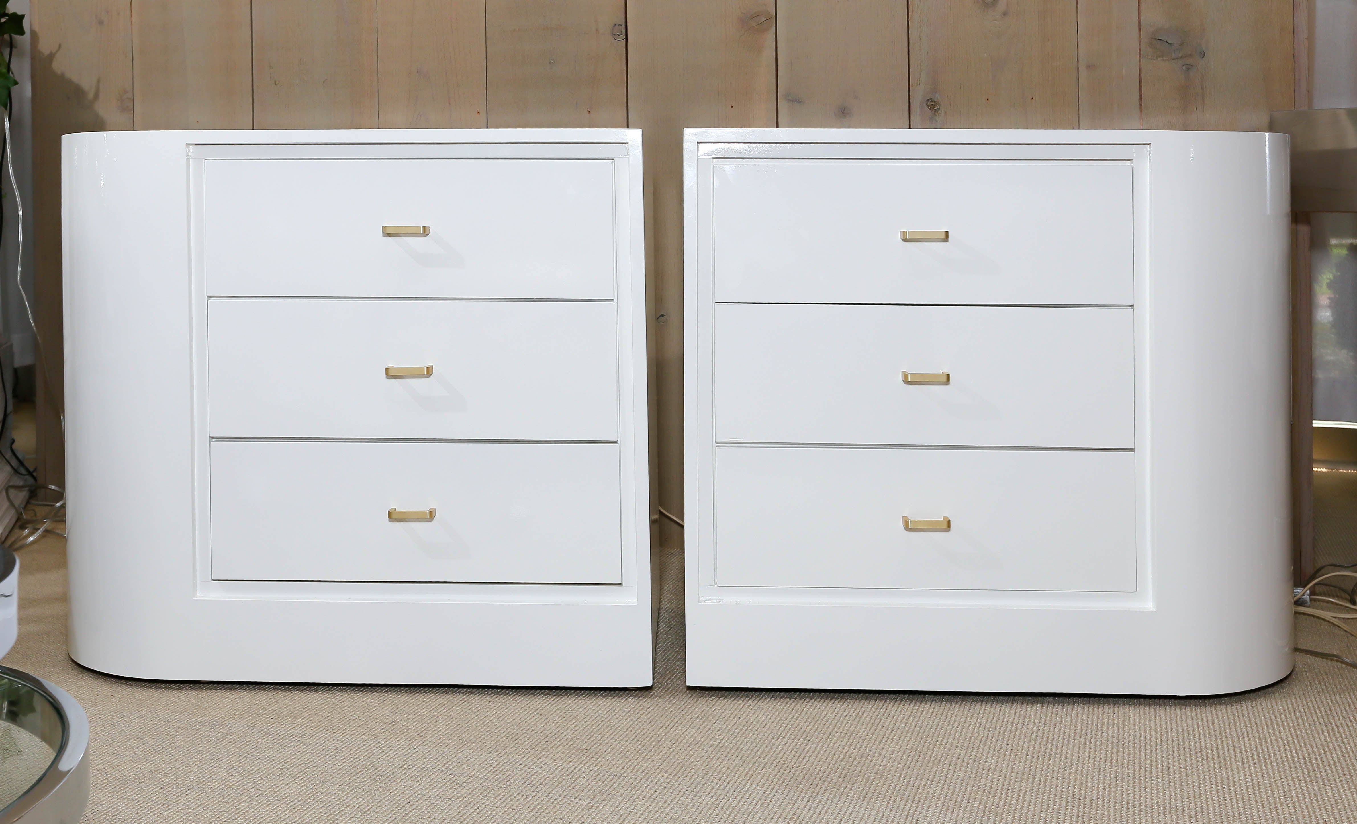 Unusual Pair of White Lacquer Mid-Century Three-Drawer Nightstands