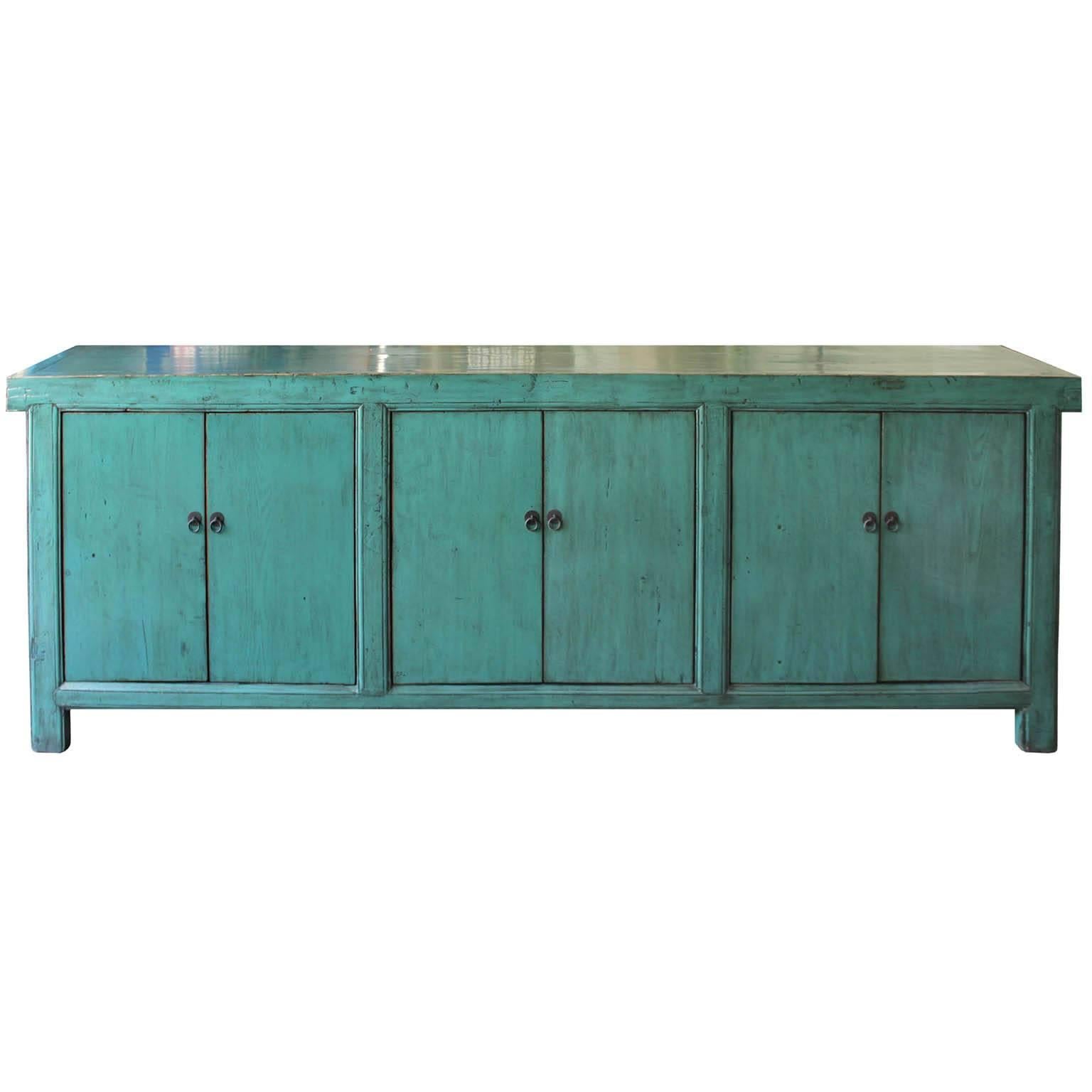 Turquoise Buffet
