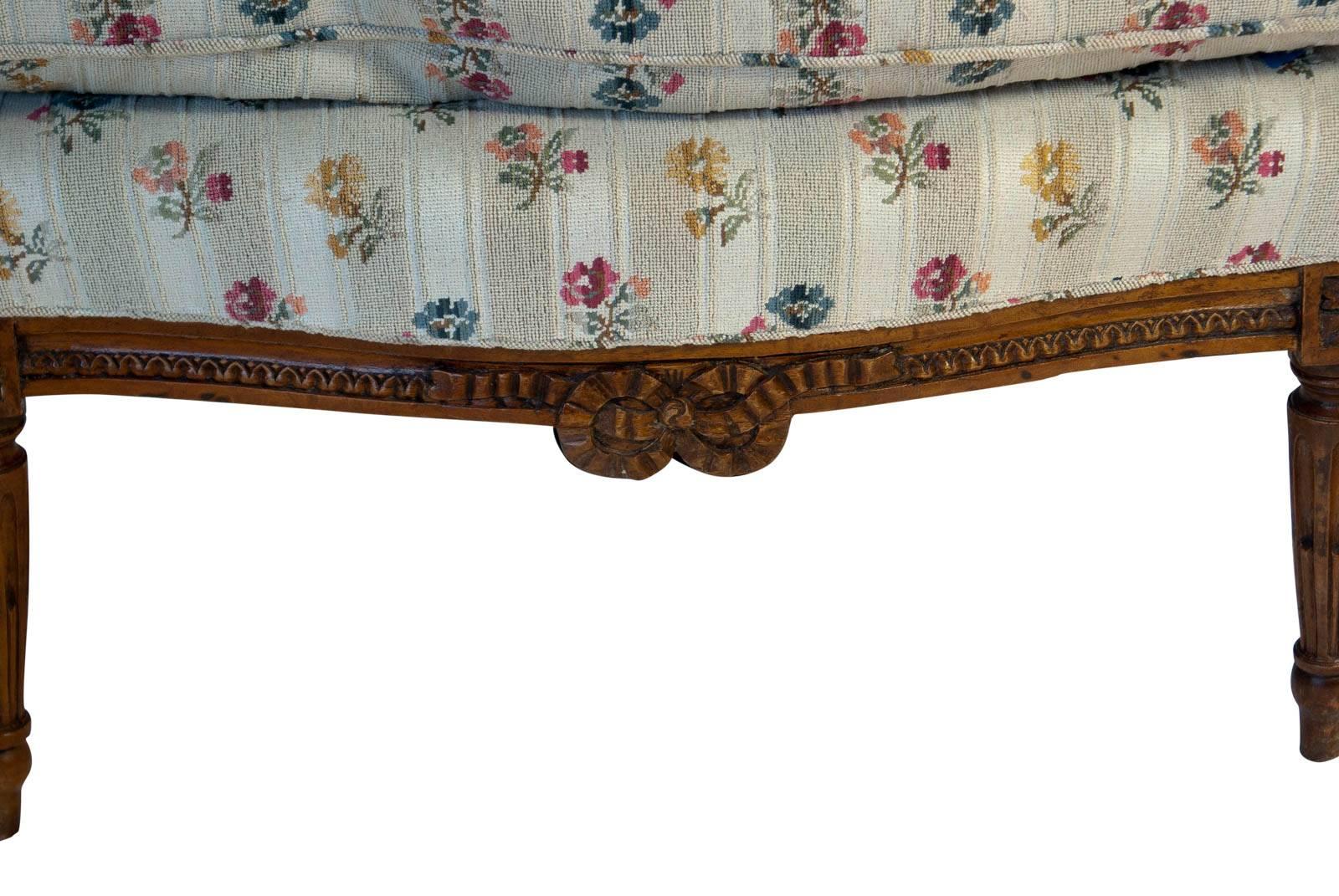 Late 19th Century French Fruitwood Louis XVI Style Bergere, circa 1880