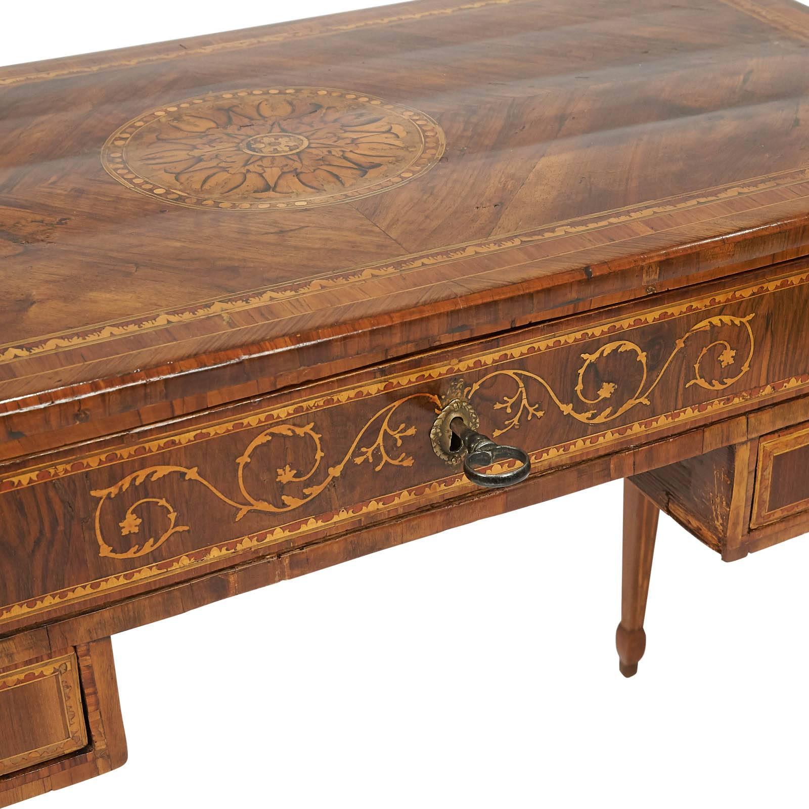 Neoclassical Inlaid Italian Desk Dressing Table, circa 1820 In Good Condition In San Francisco, CA