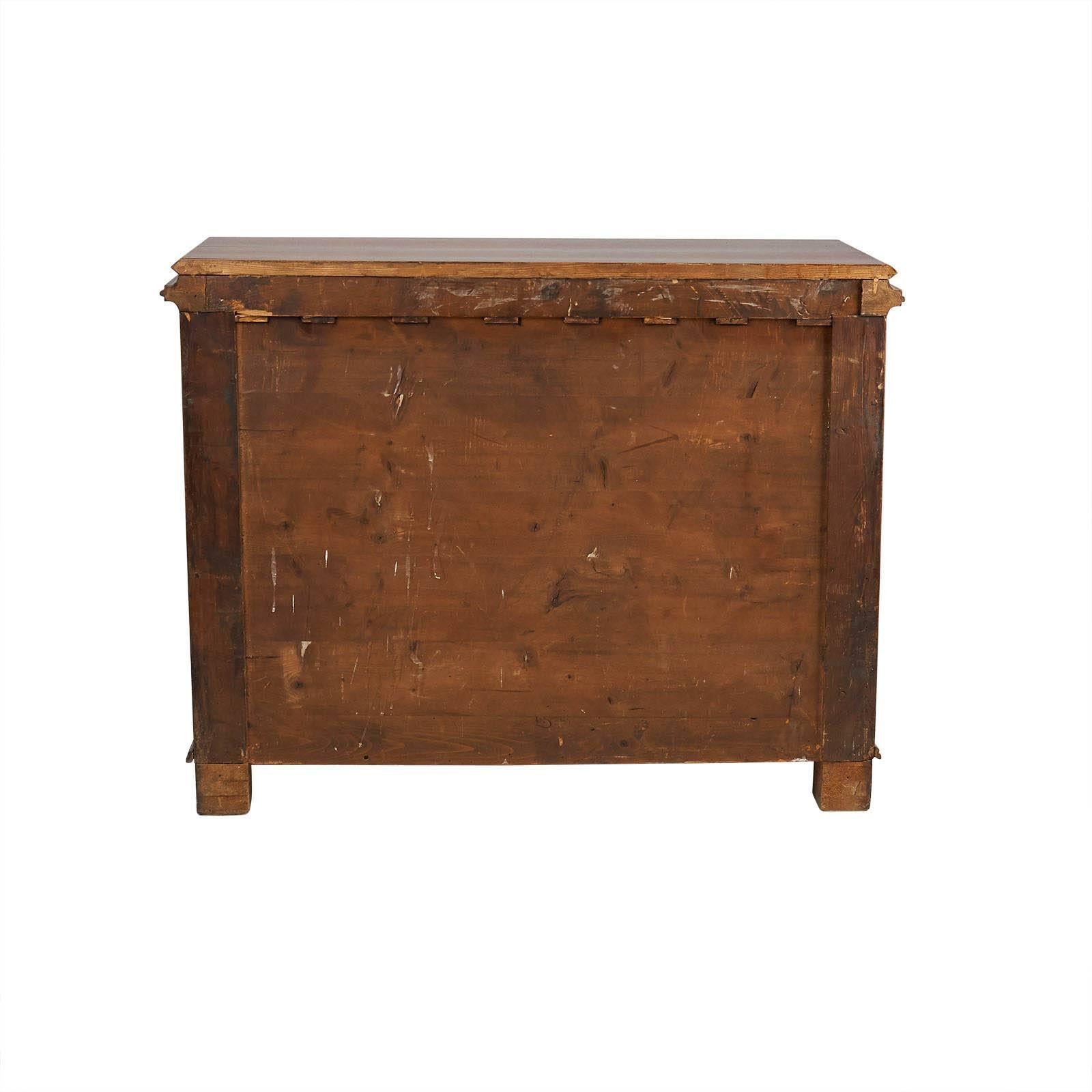 Swedish Biedermeier Chest of Drawers in Burled Elm, circa 1850 2