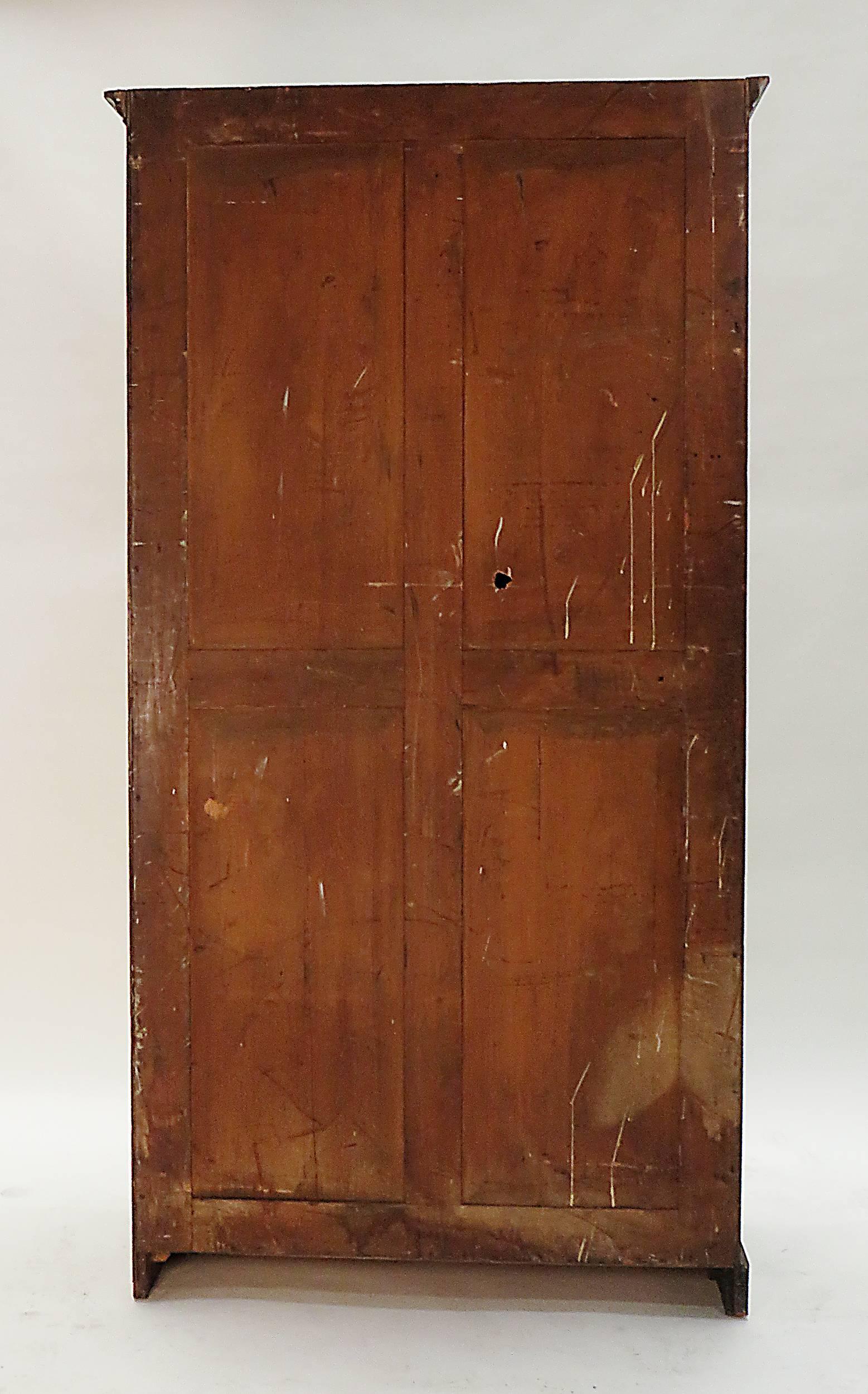English Mid 19th Century Mahogany Cabinet c.1840 In Good Condition In San Francisco, CA